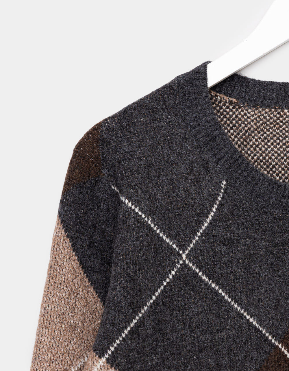 Argyle Medina Cardi