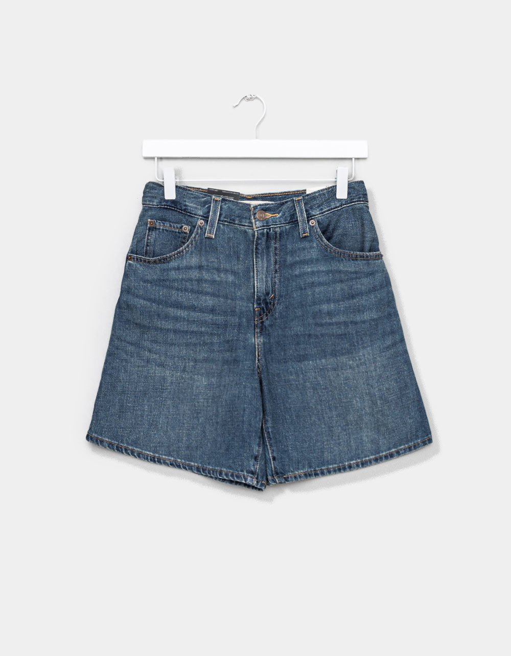 Baggy High Shorts in Flaxing