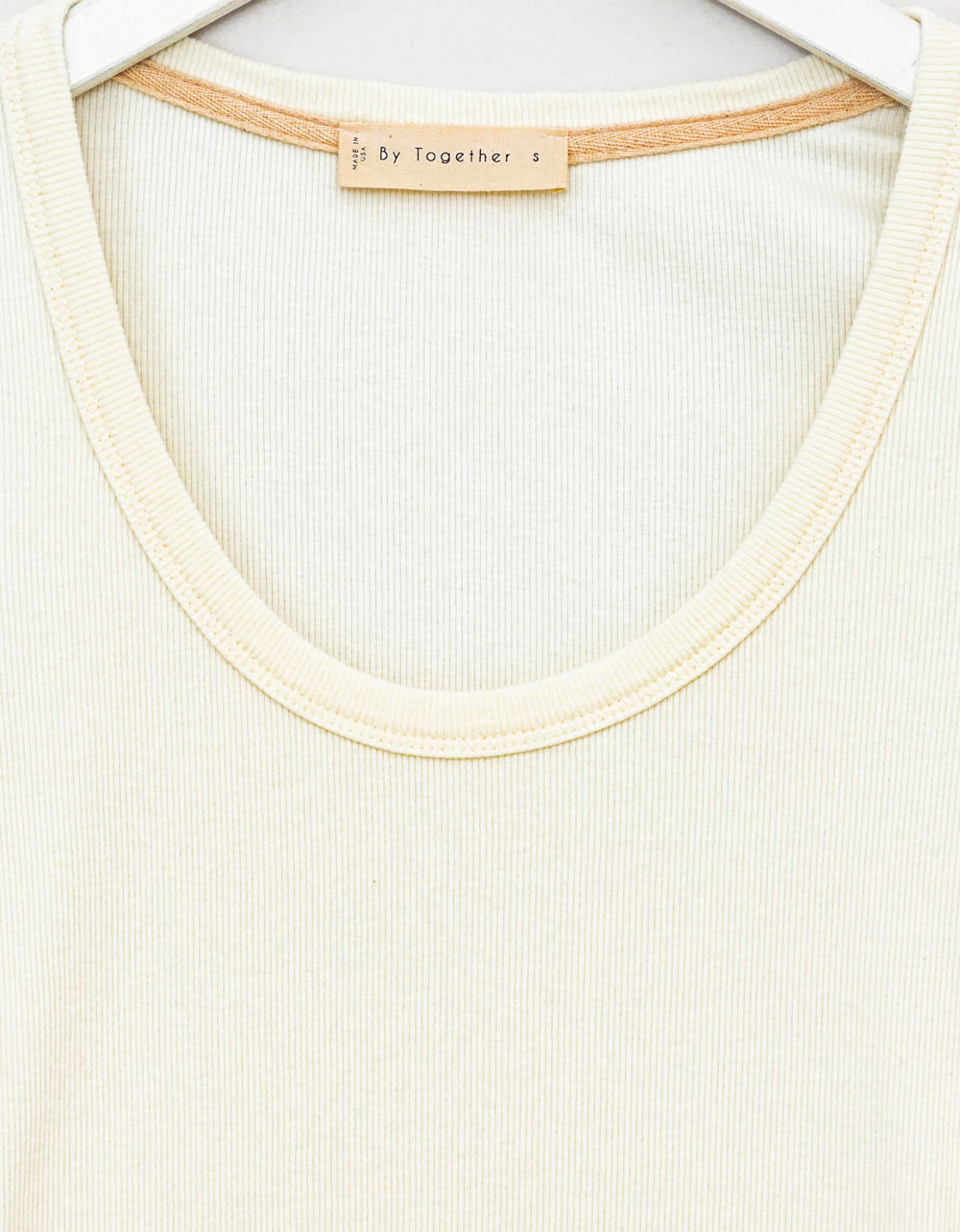 Becca Scoop Tee in Ivory