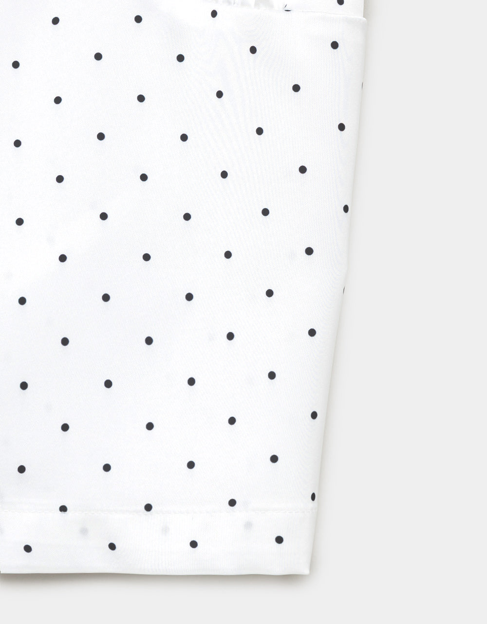 Carly Dot Top
