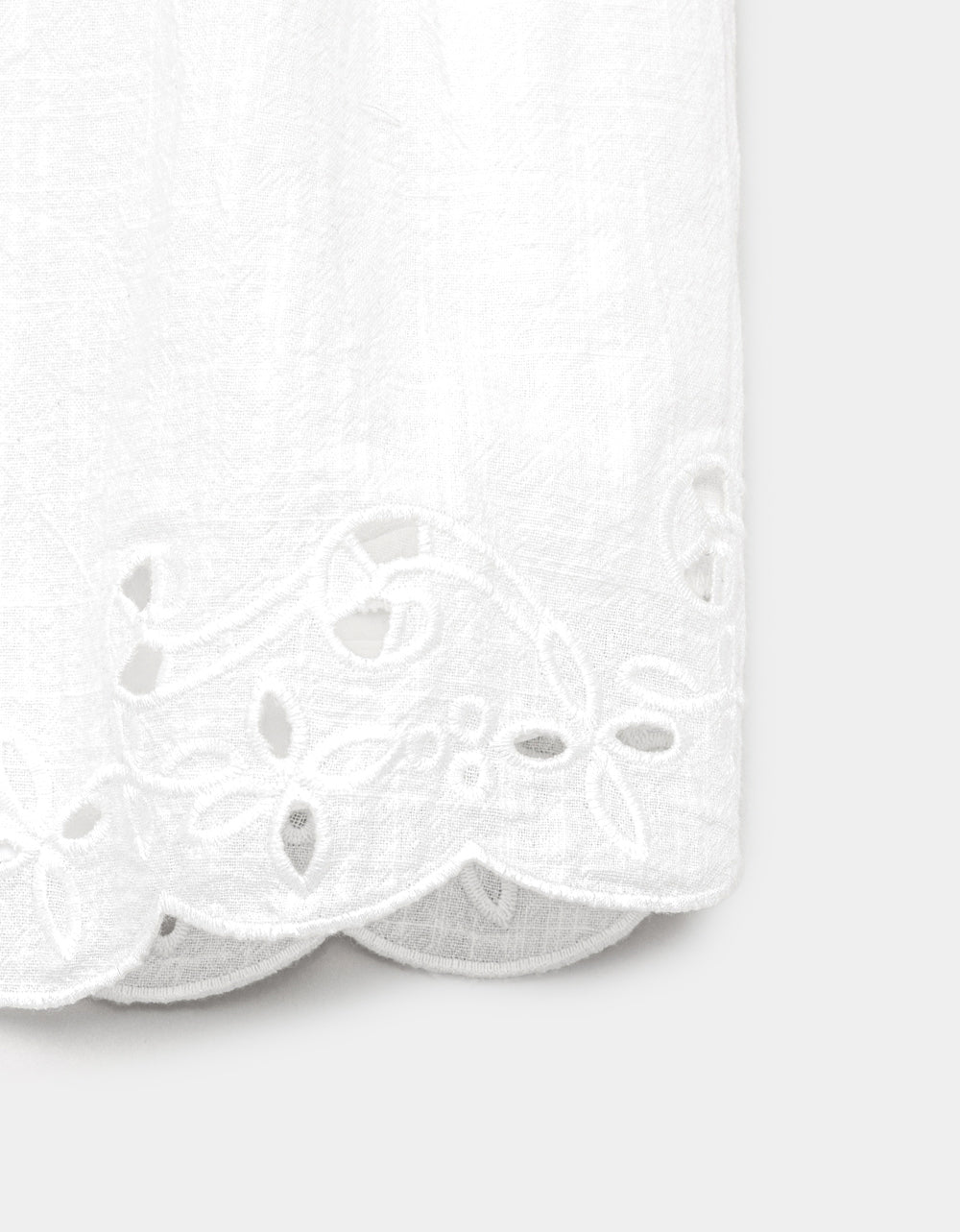 Eyelet Shorties