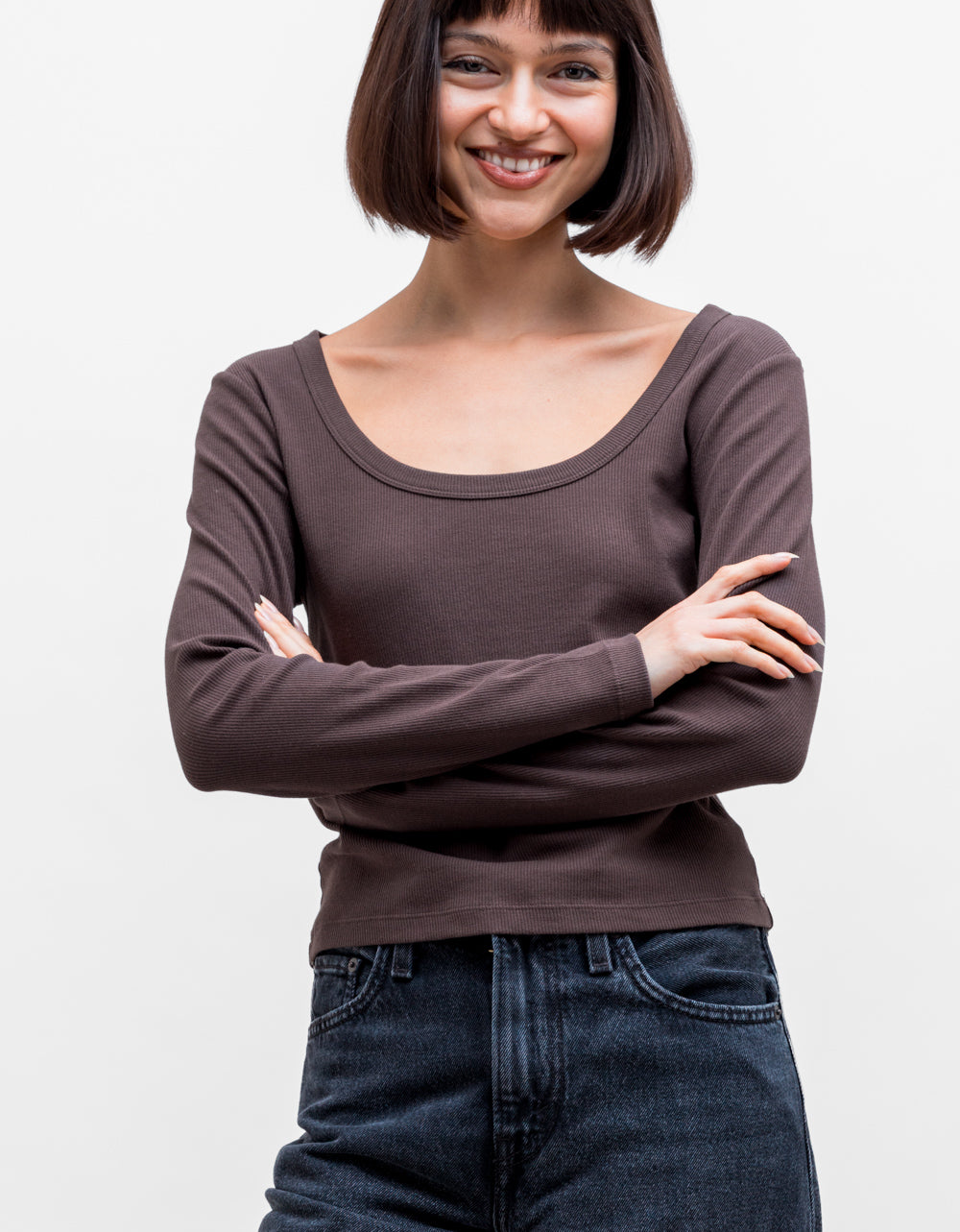 Greyson Scoop Tee in Cocoa