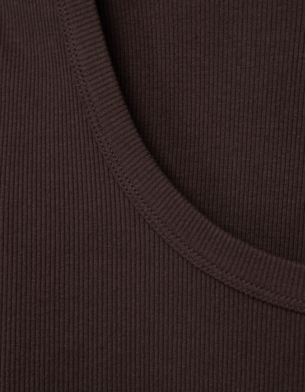 Greyson Scoop Tee in Cocoa