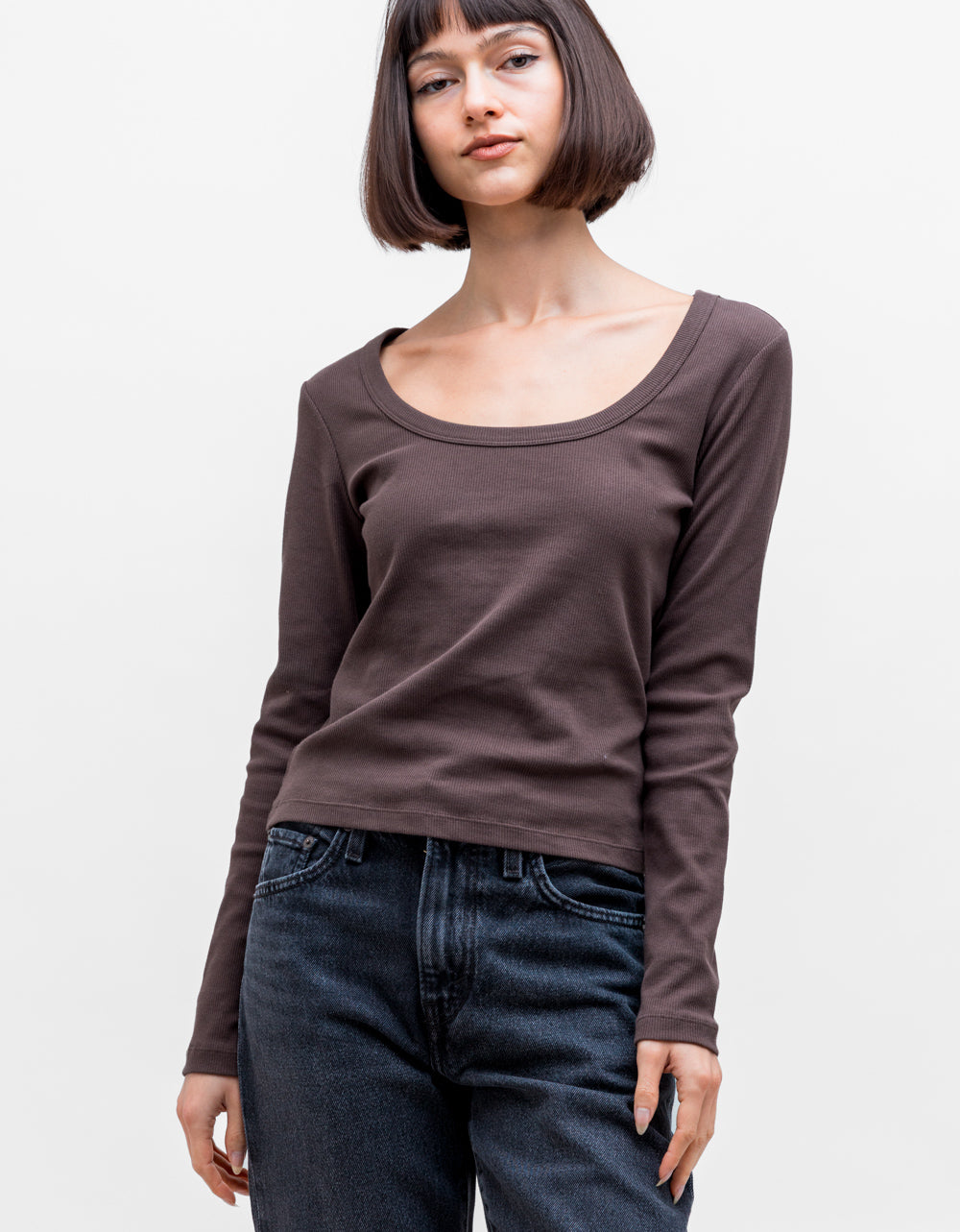 Greyson Scoop Tee in Cocoa