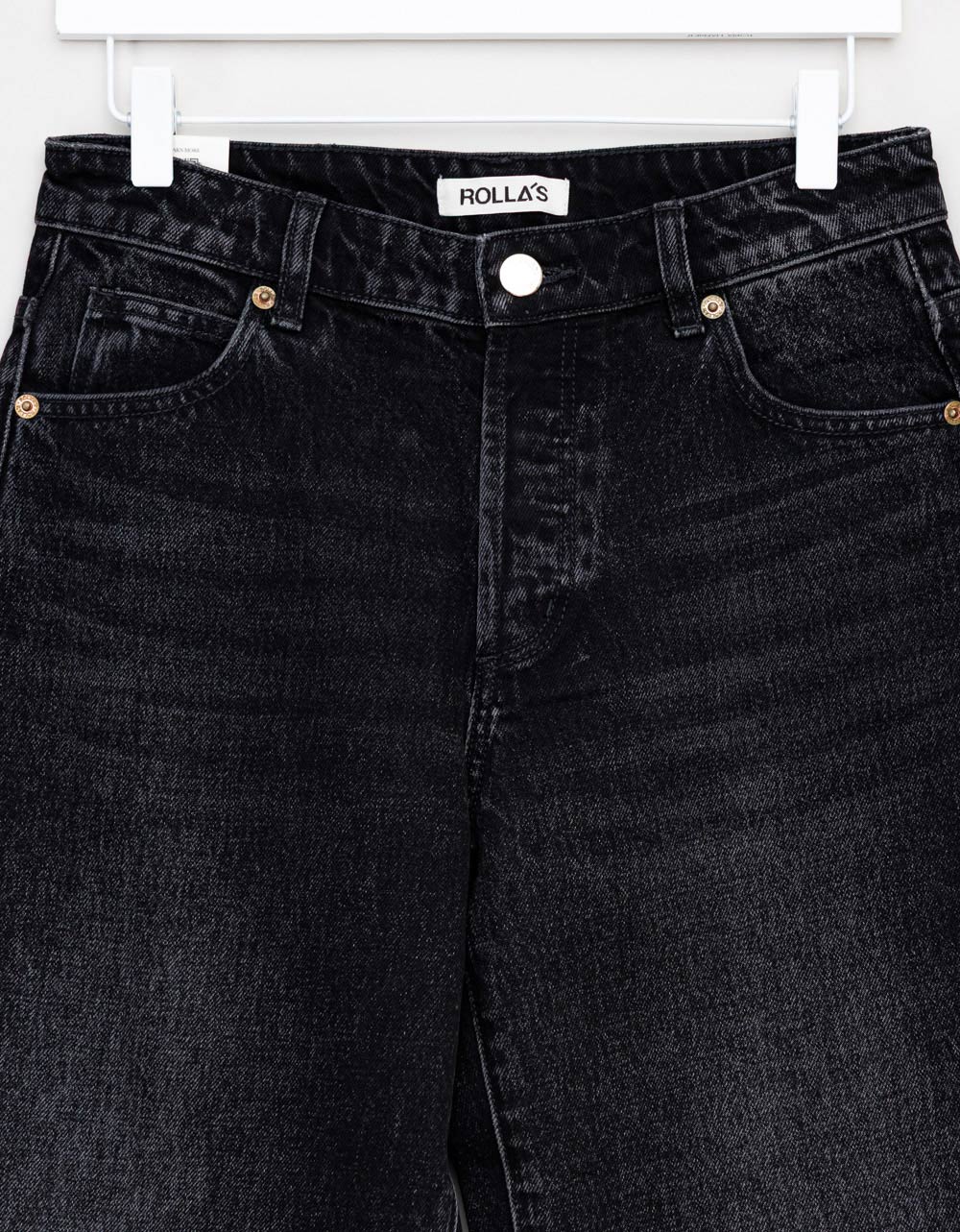 Kate Baggy in Moon Rock