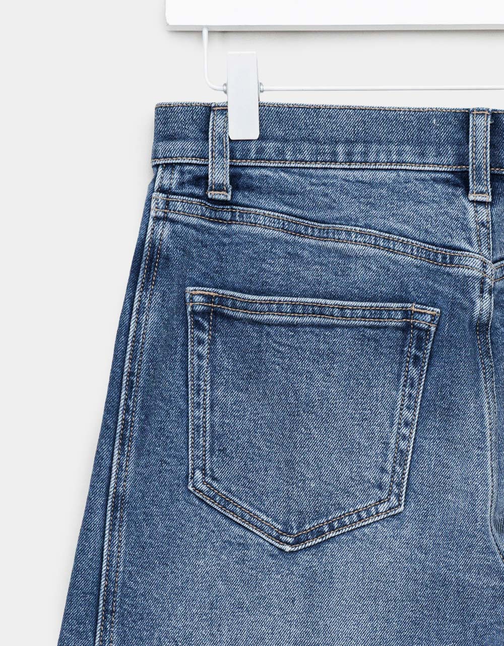 Luna High Bowed Crop