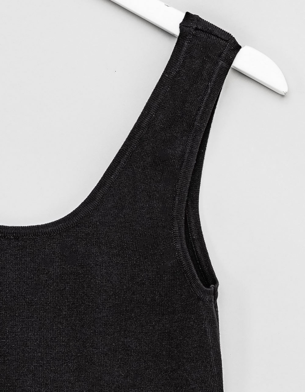 Mardi Classic Tank in Black