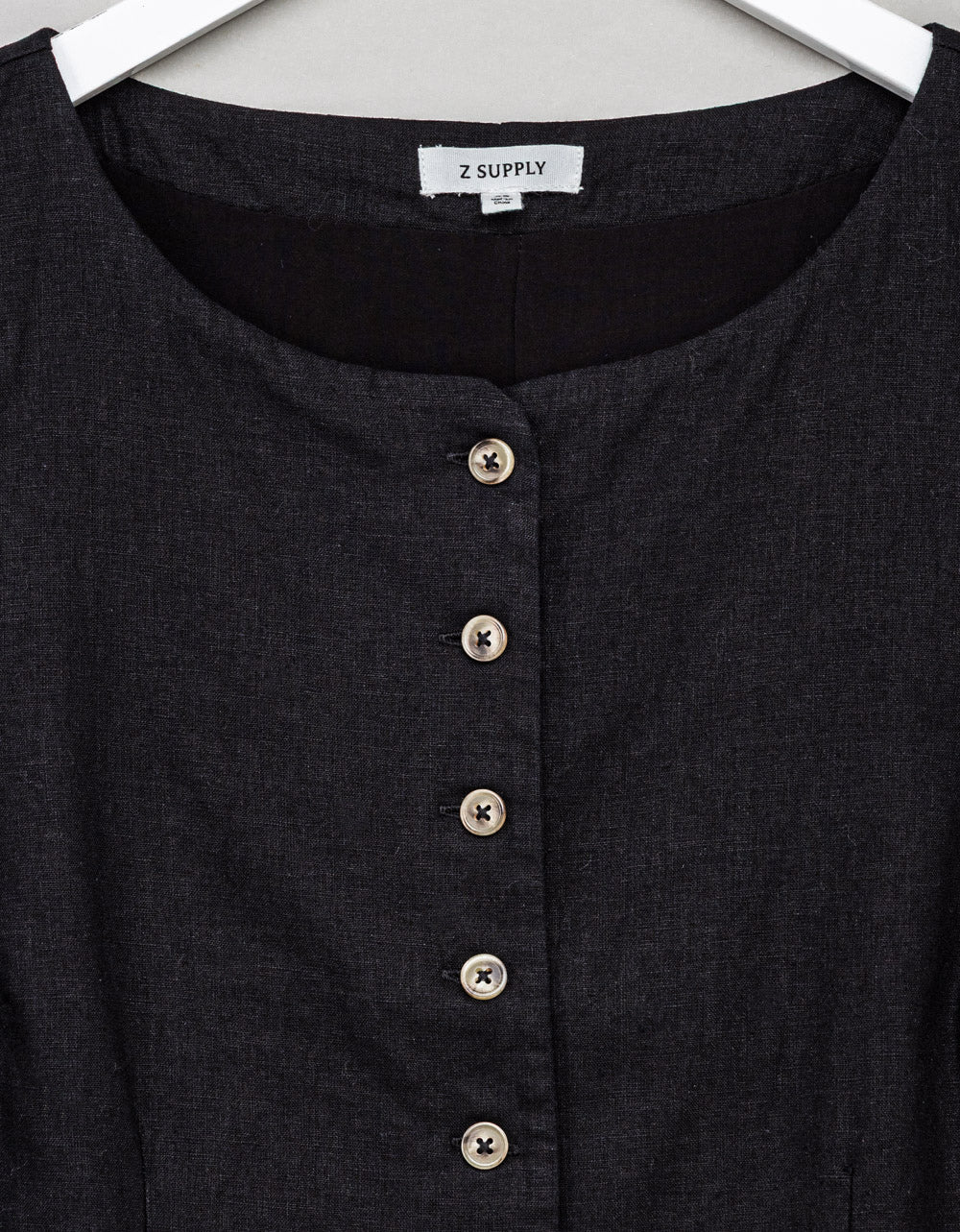 Noir Roman Vest