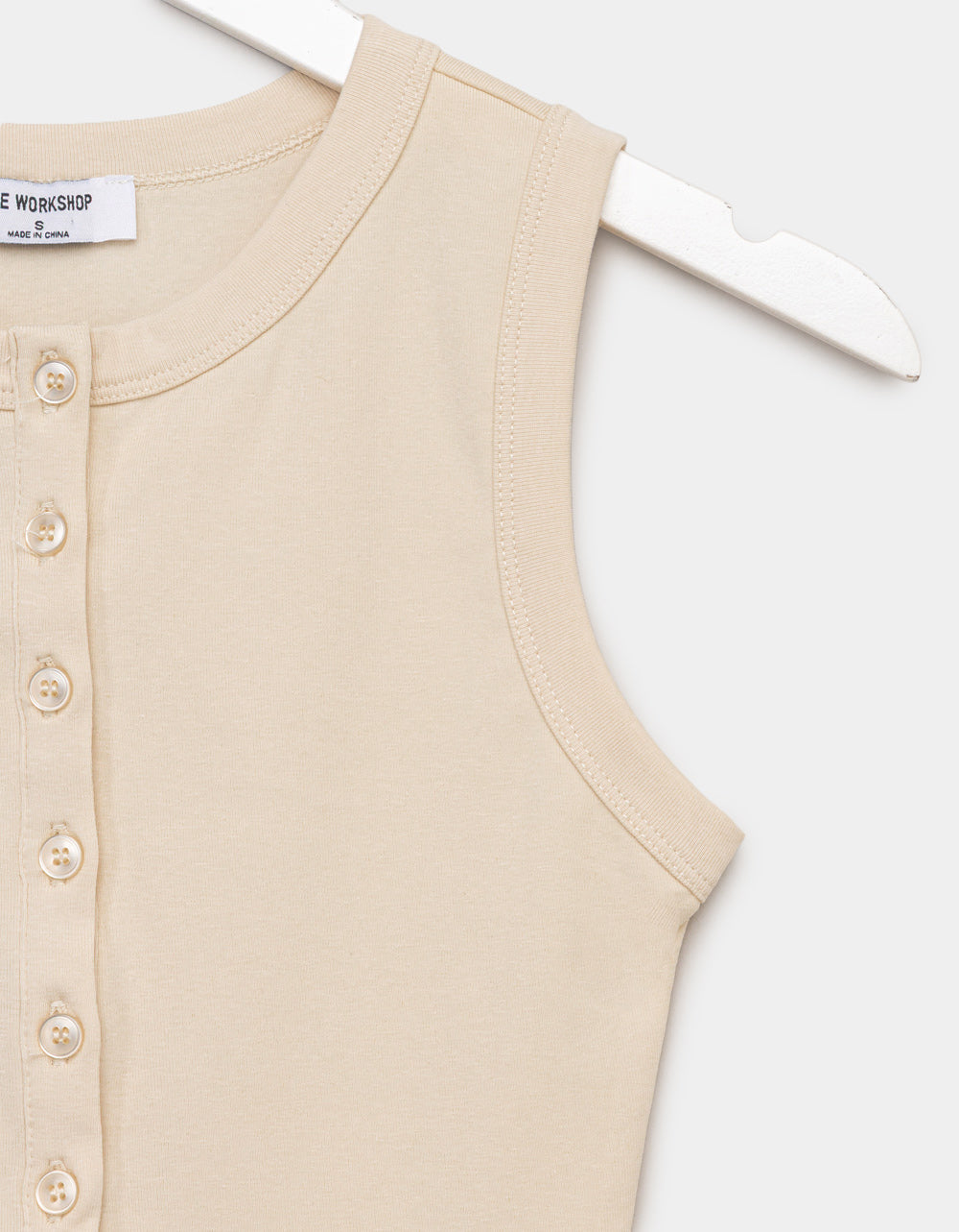 Tyran Button Tank