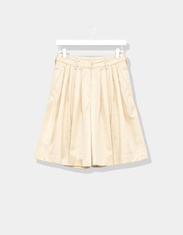 Biscotto Pleated Shorts
