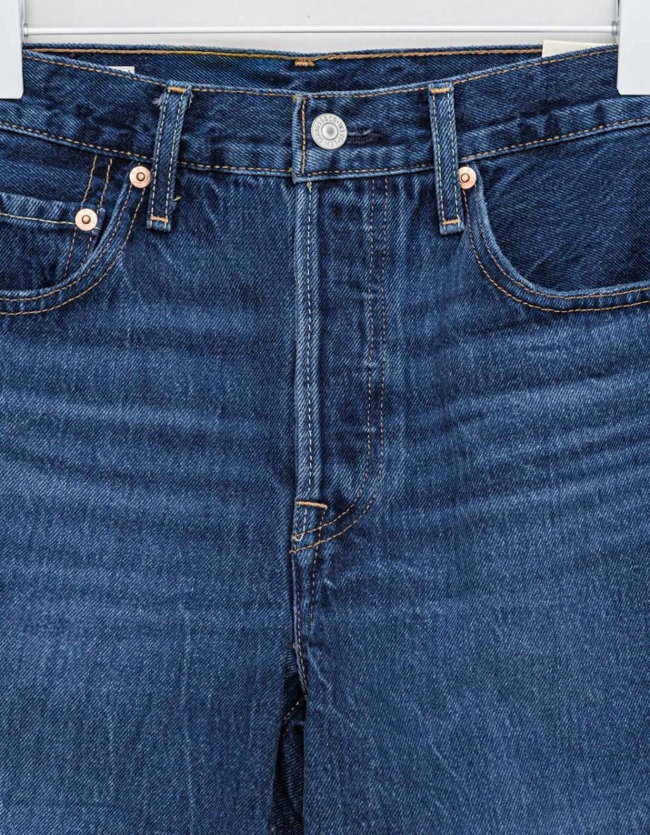 501 Mid-Thigh Short in Beauty_1