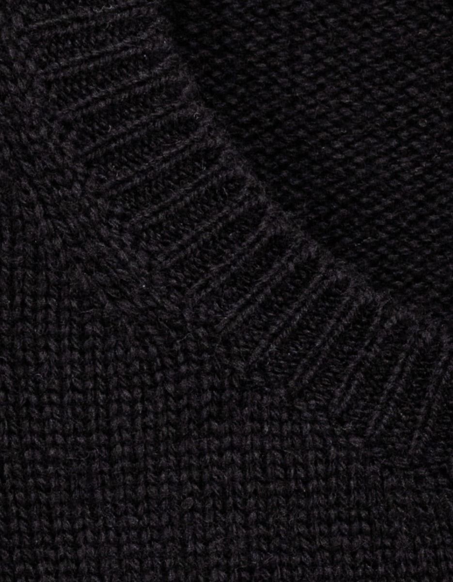 Amanda Cardi in Black_3