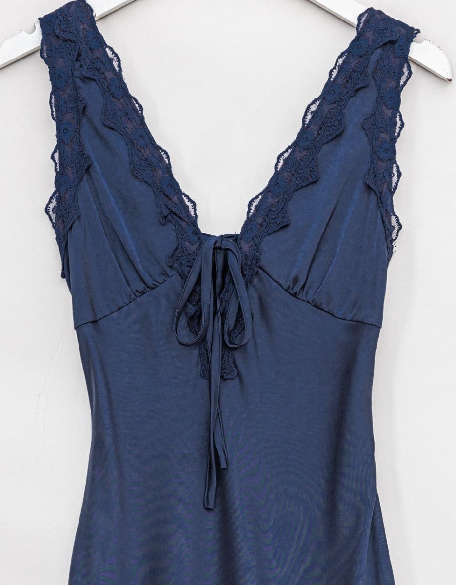 Ariana Lace Trim Midi_1