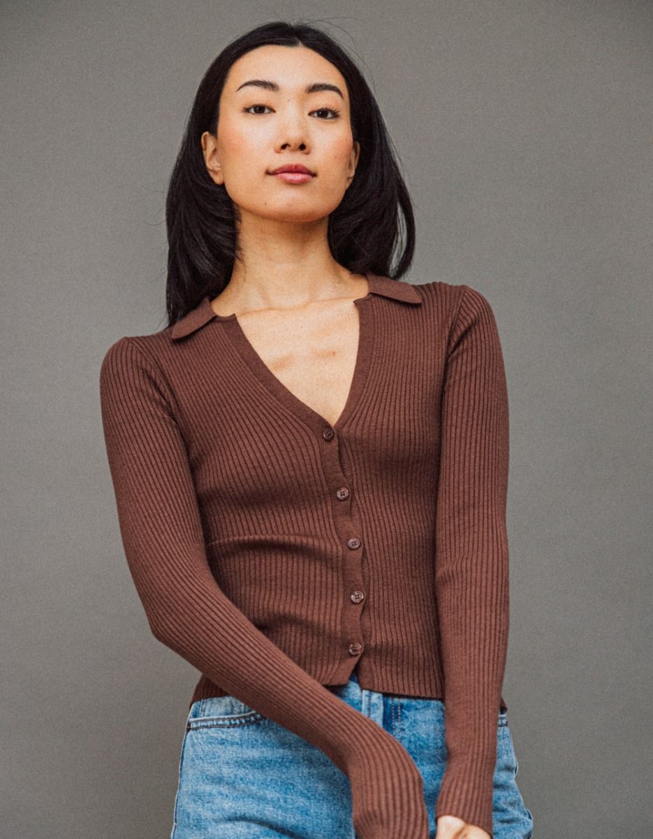 Cal Button Knit in Brown_2