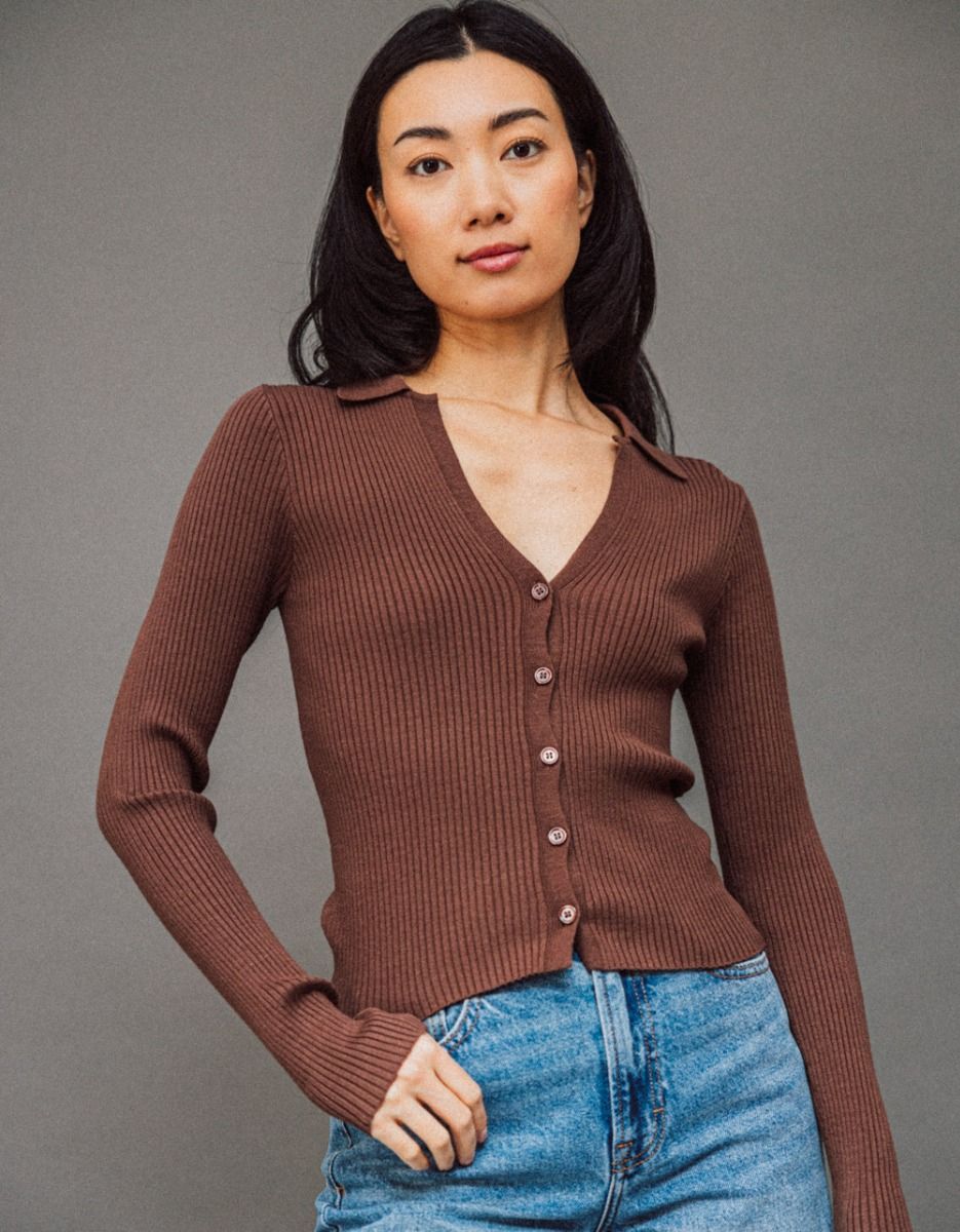 Cal Button Knit in Brown_3