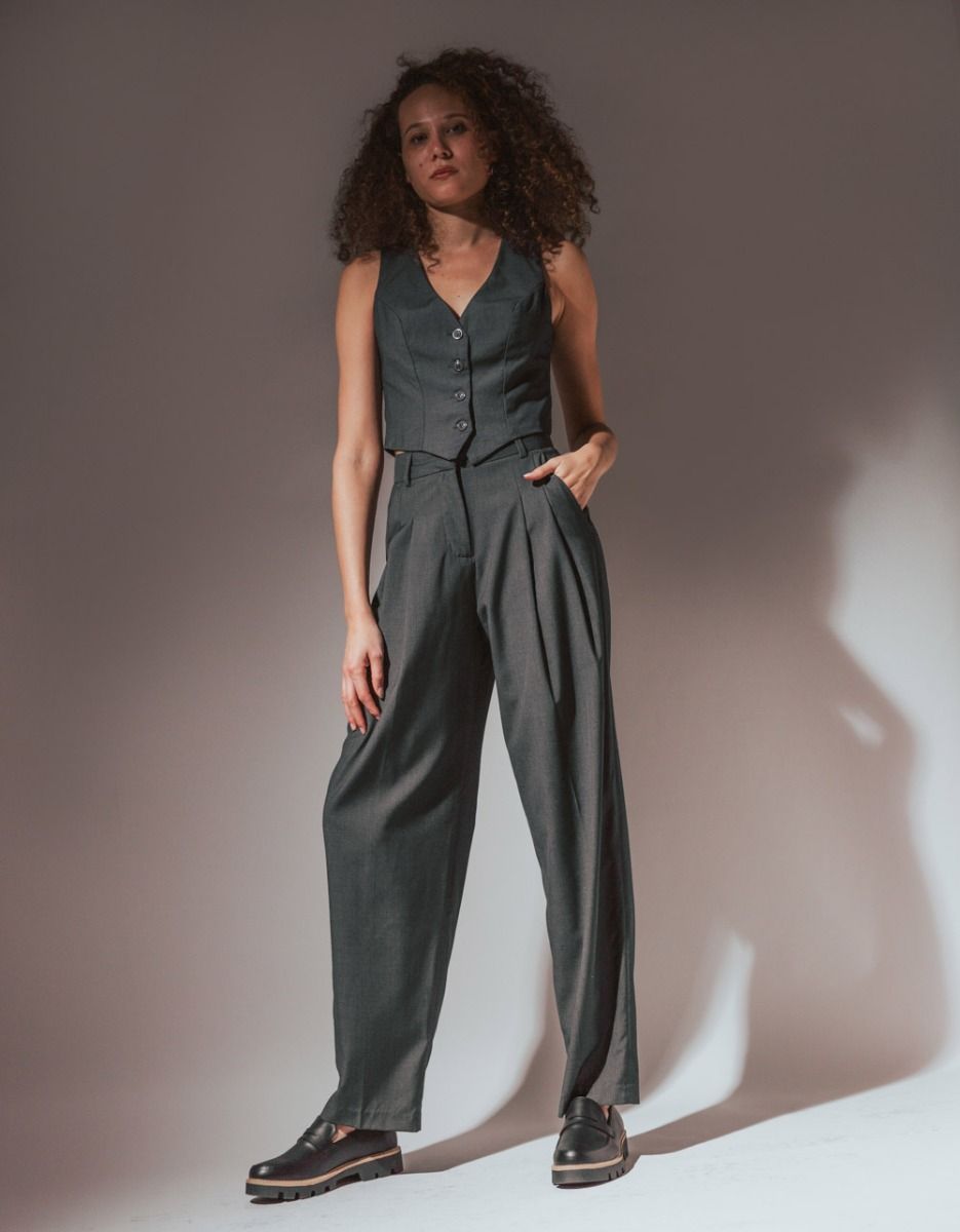 Kat Trouser in Charcoal_2