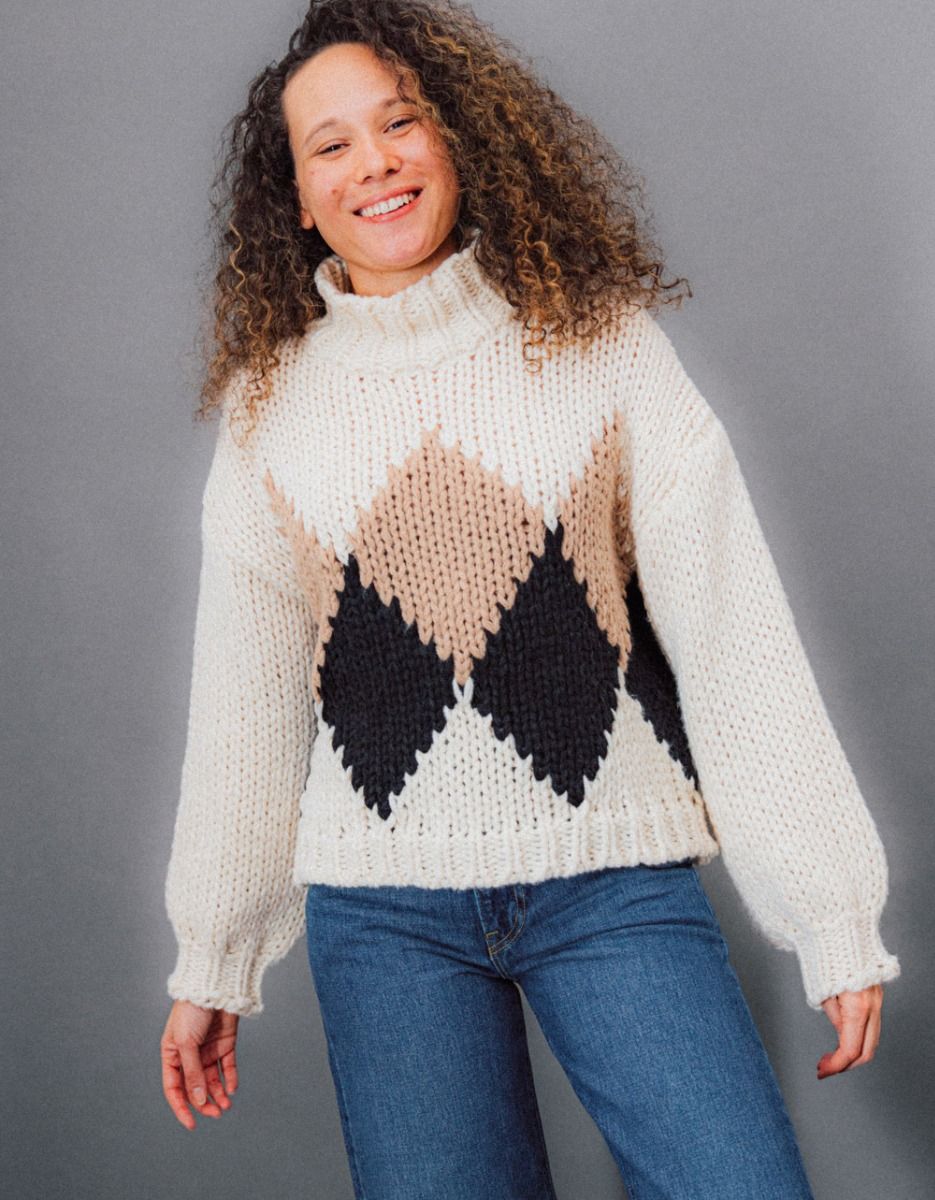 Hand-Knitted Diamond Sweater_4