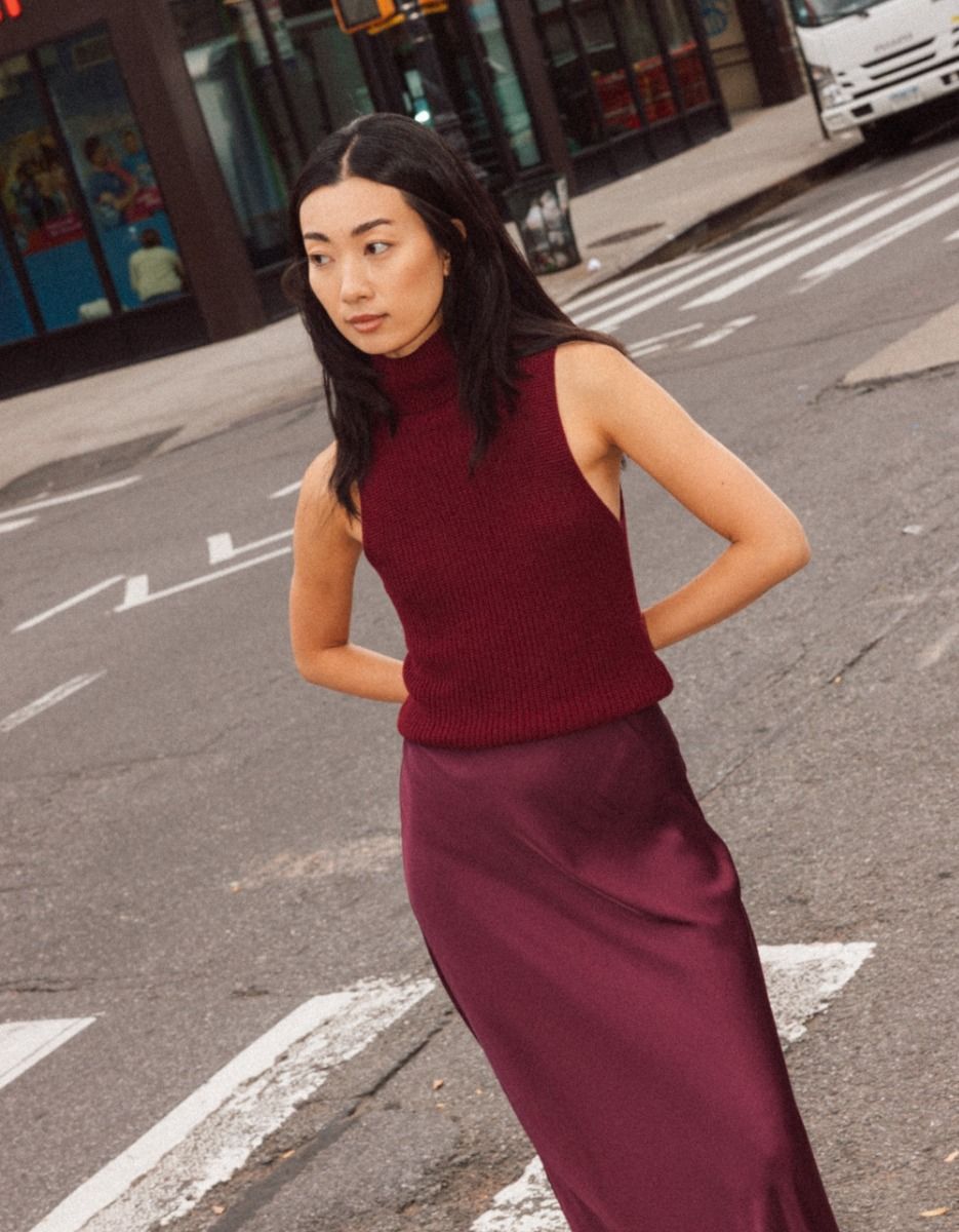 Pia Knit Turtle in Burgundy_2