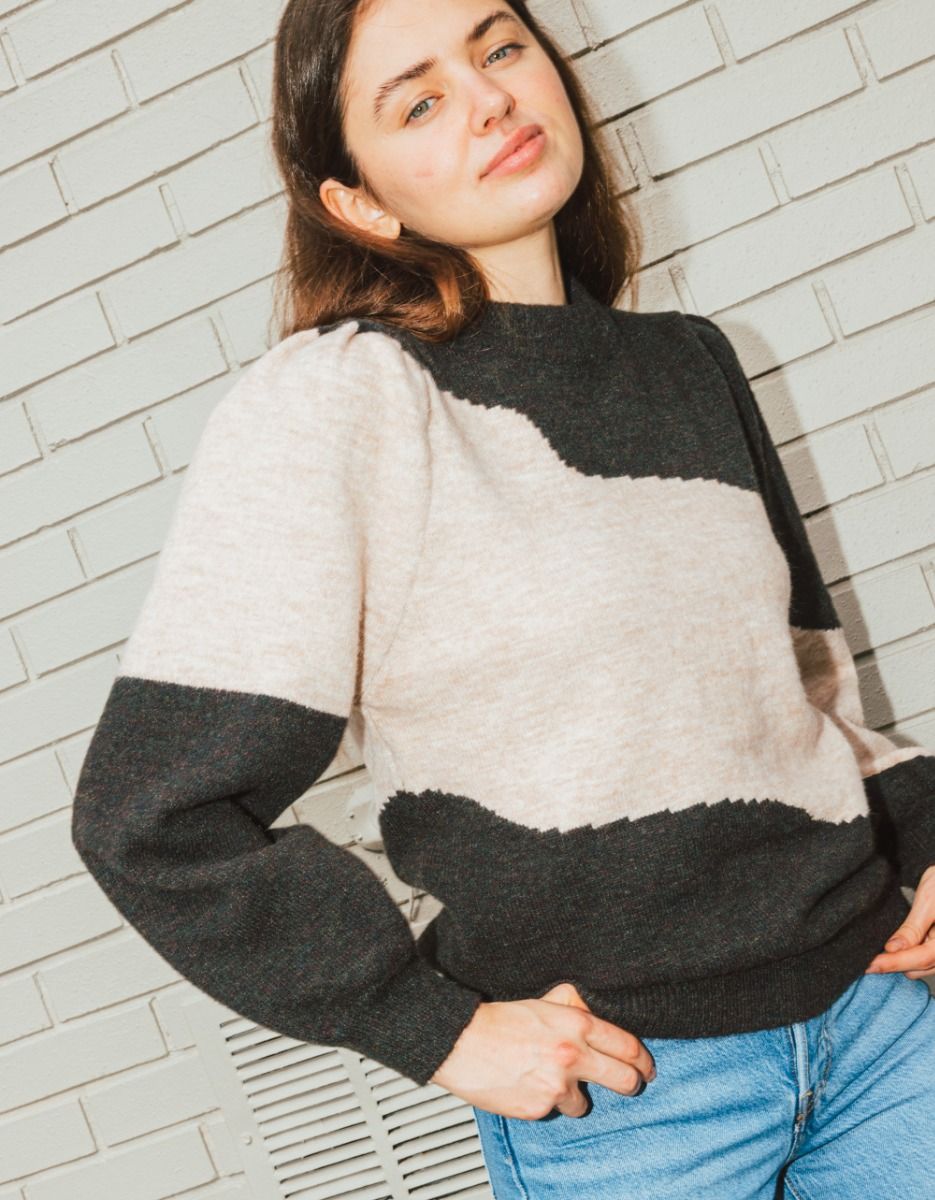 Yasmin Diagonal Sweater_3