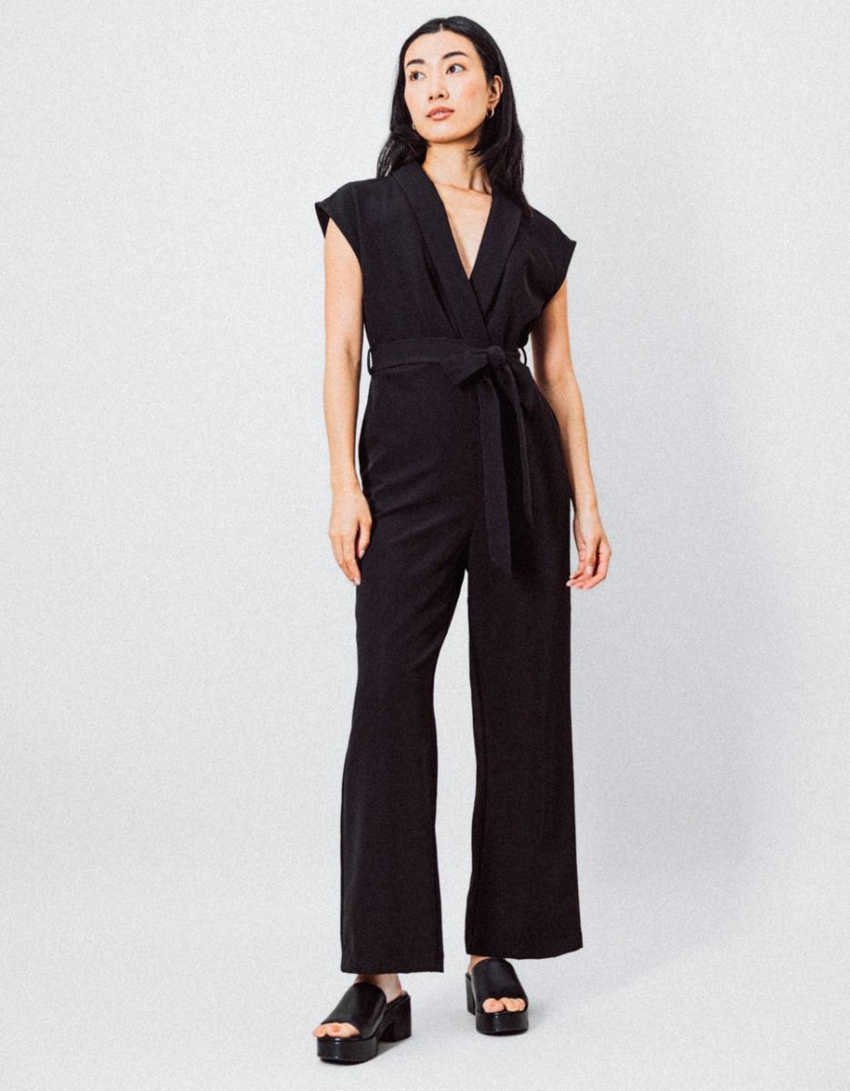 Surplice Collared Jumpsuit_5