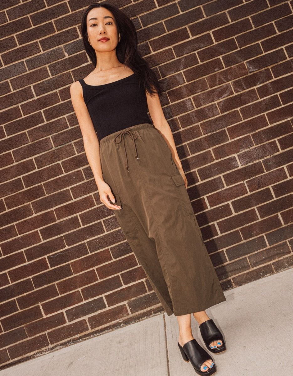 Wide Rib Tank in Black_1