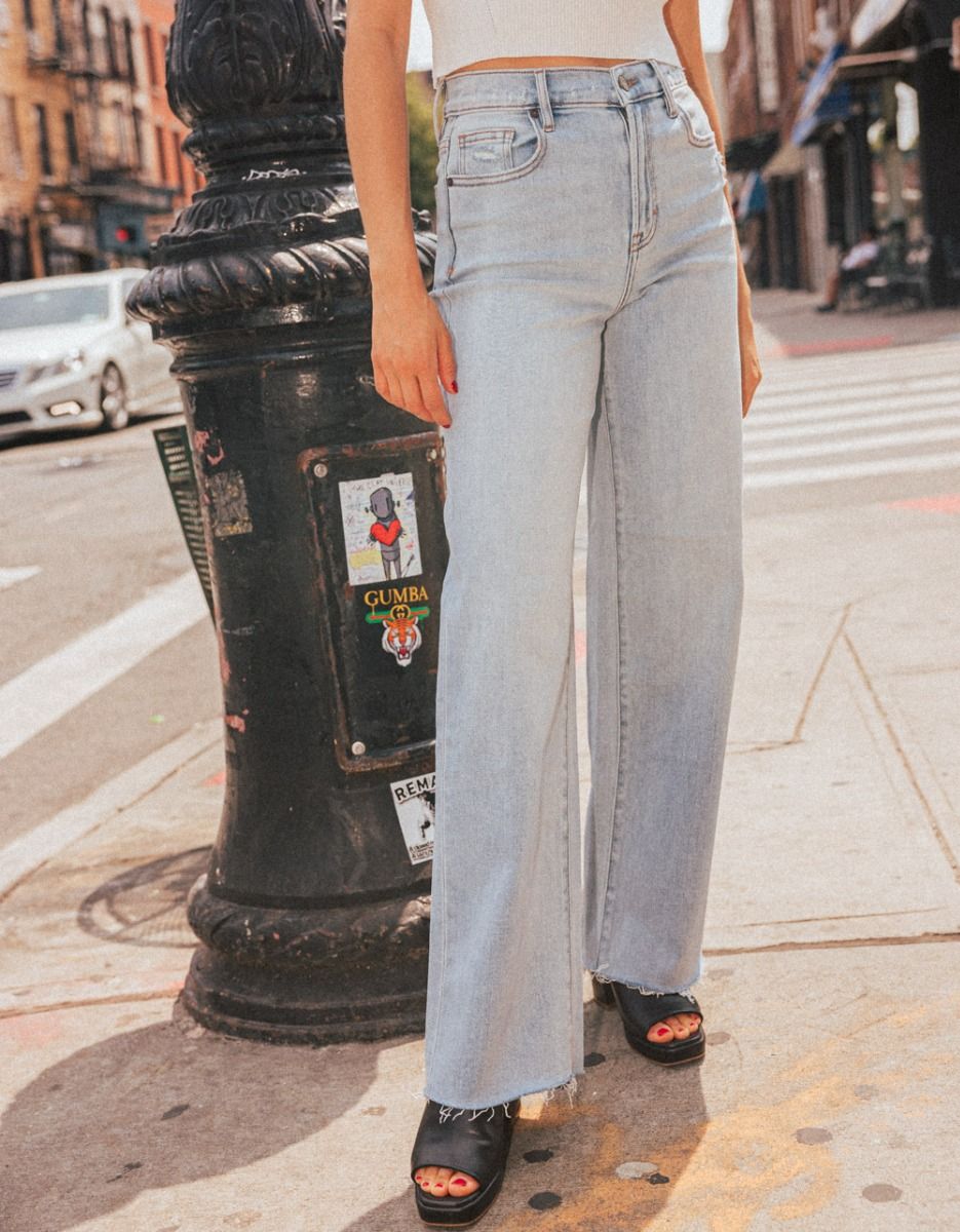 High Wide Straight in Lt. Wash_4