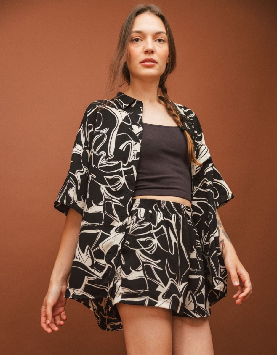 Abstra Pattern Shirt_1