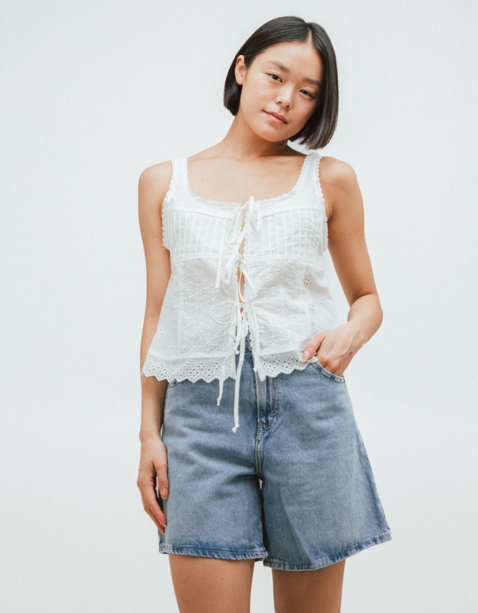 Freddie Eyelet Top in Ivory_1