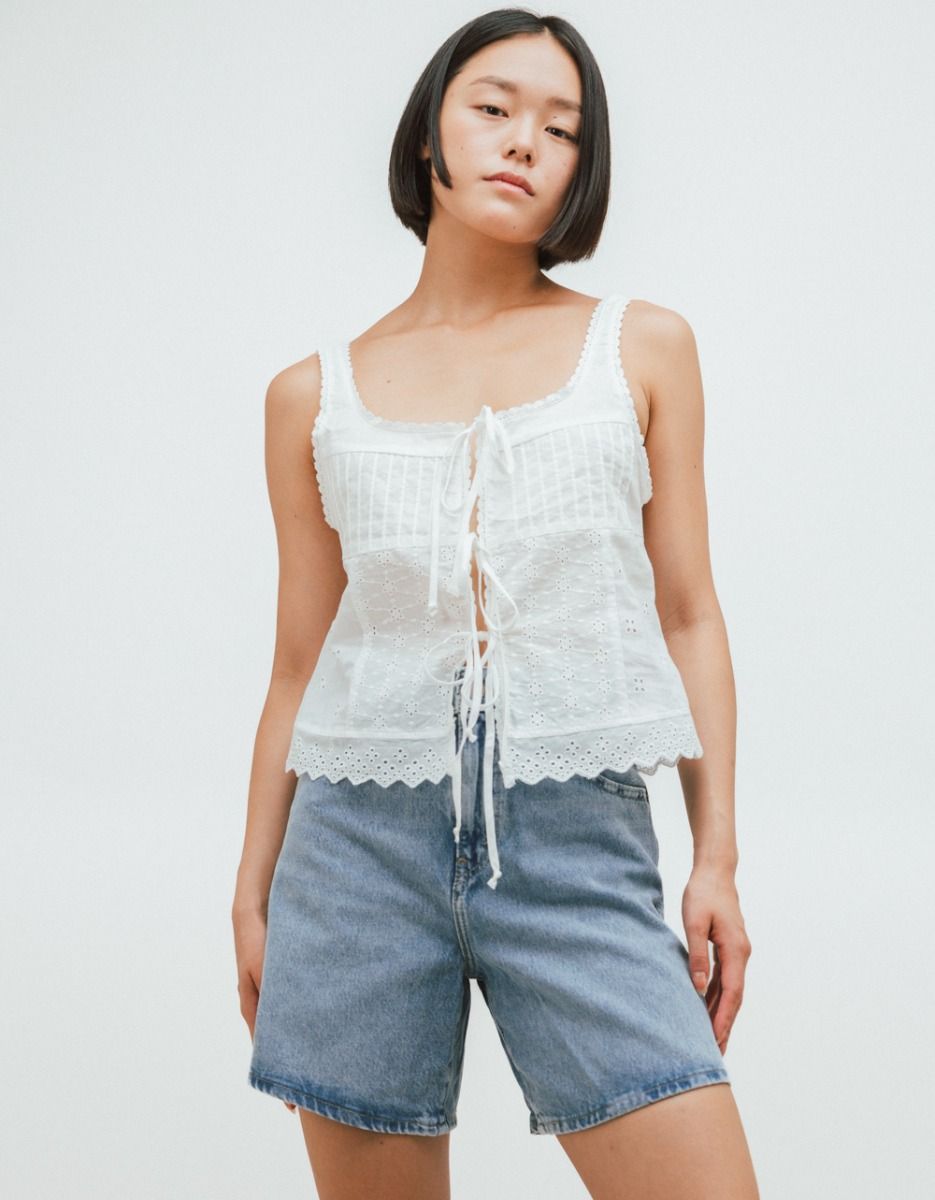 Freddie Eyelet Top in Ivory_2