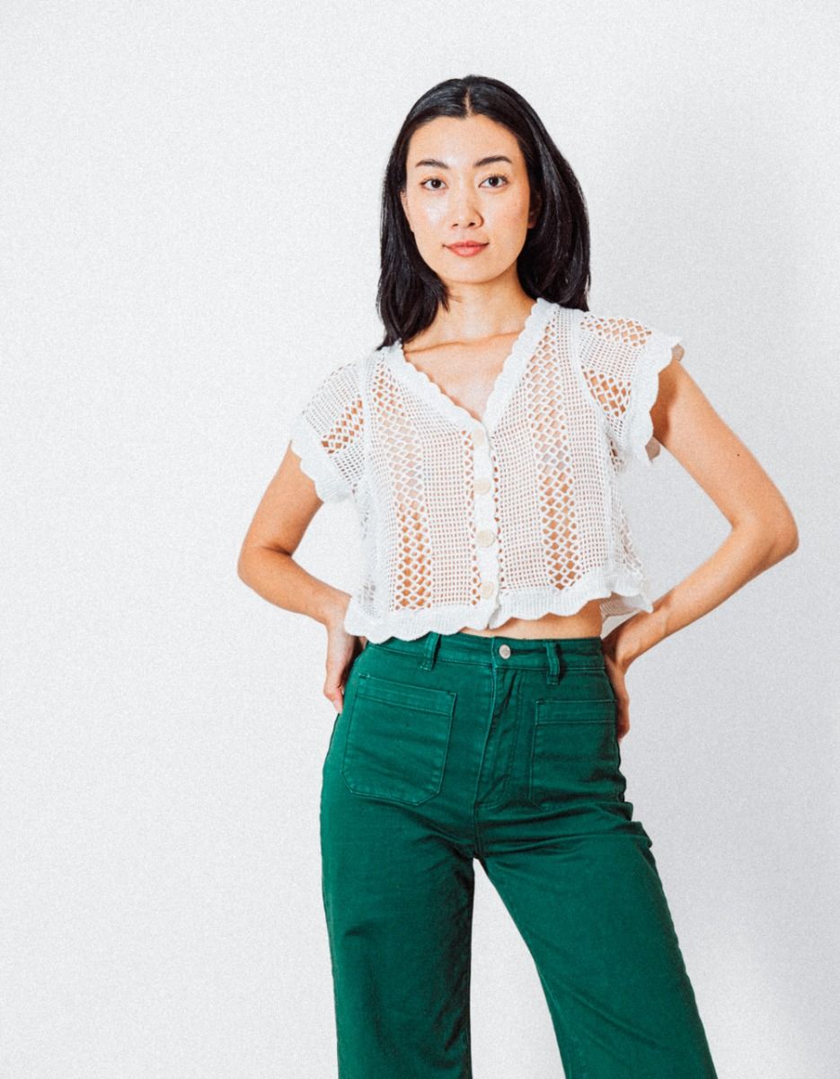 Crochet Vest in White_1