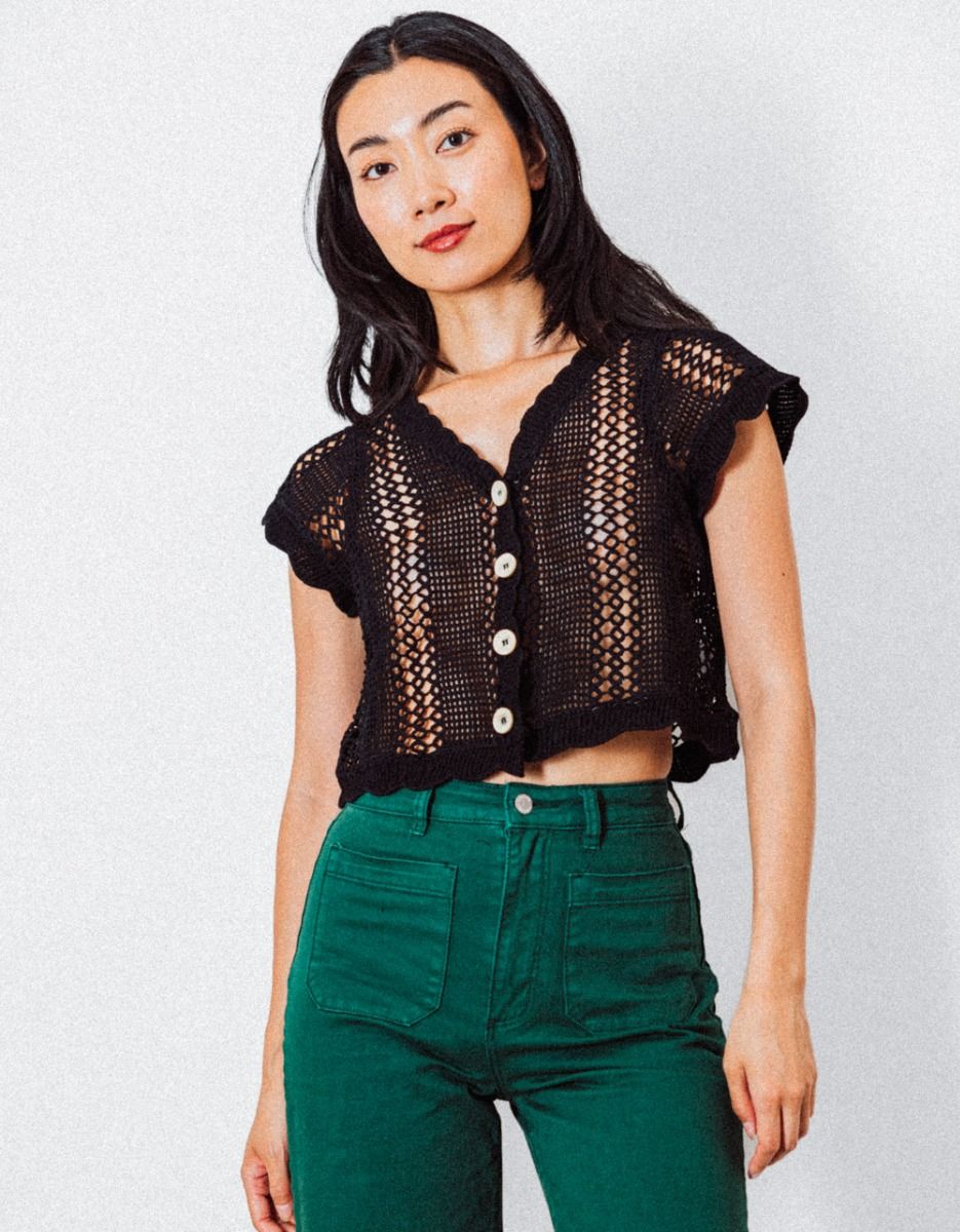 Crochet Vest in Black_2
