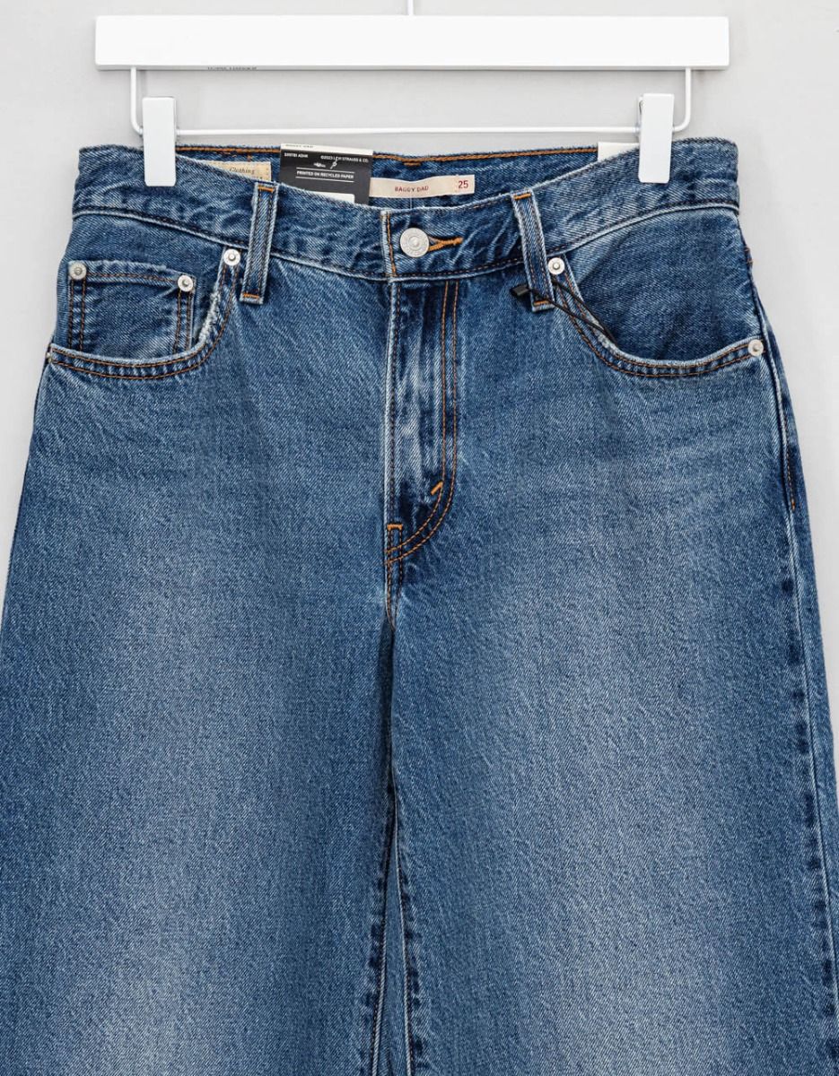 Baggy Dad in Metaphor_3