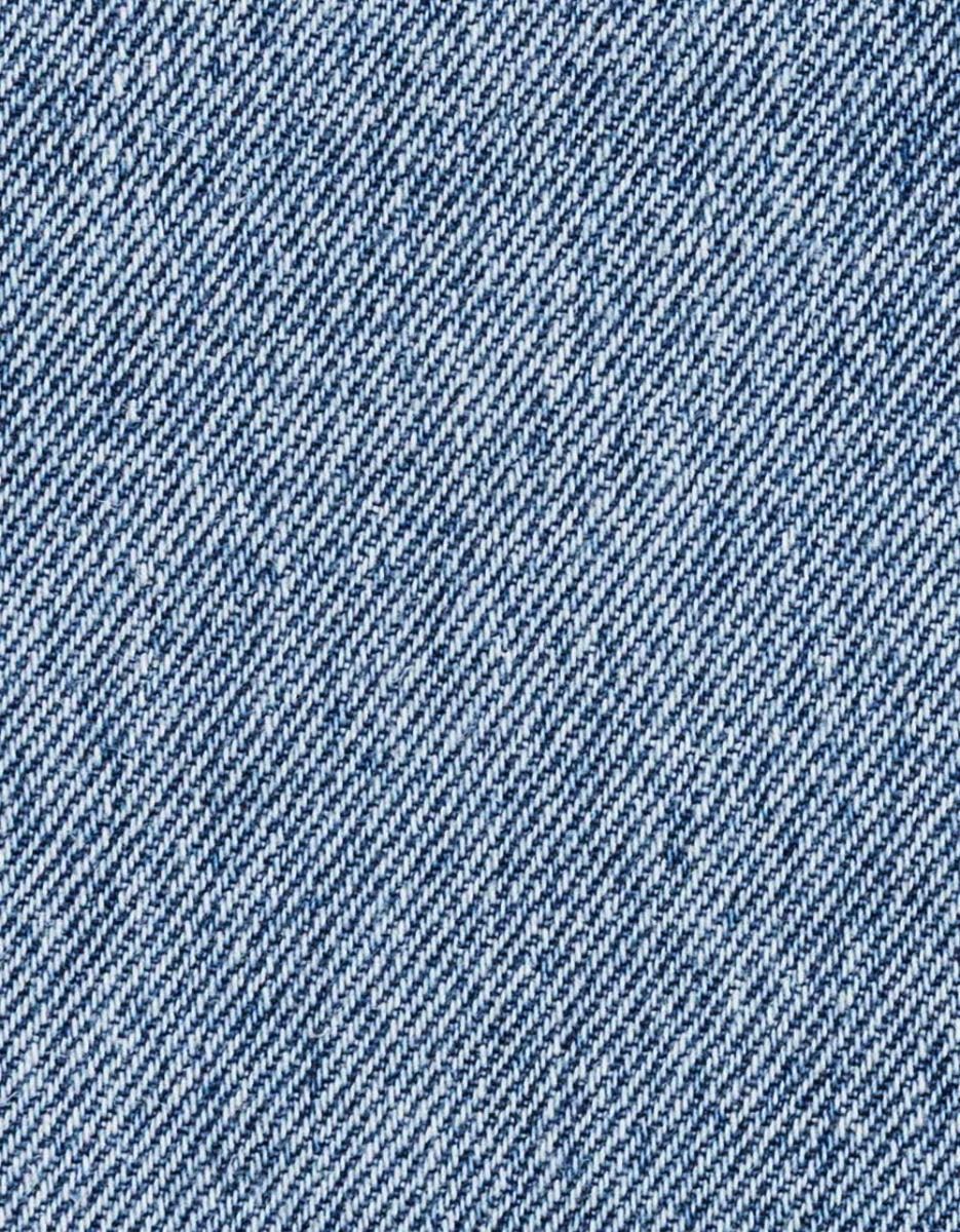 Baggy High Shorts in Far & Wide_4