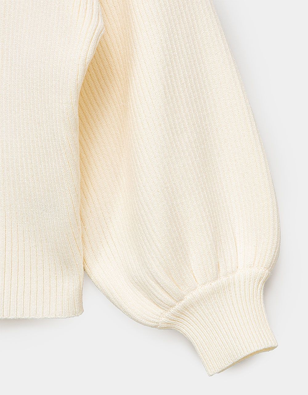 Bebe Puff Sleeve Knit_2