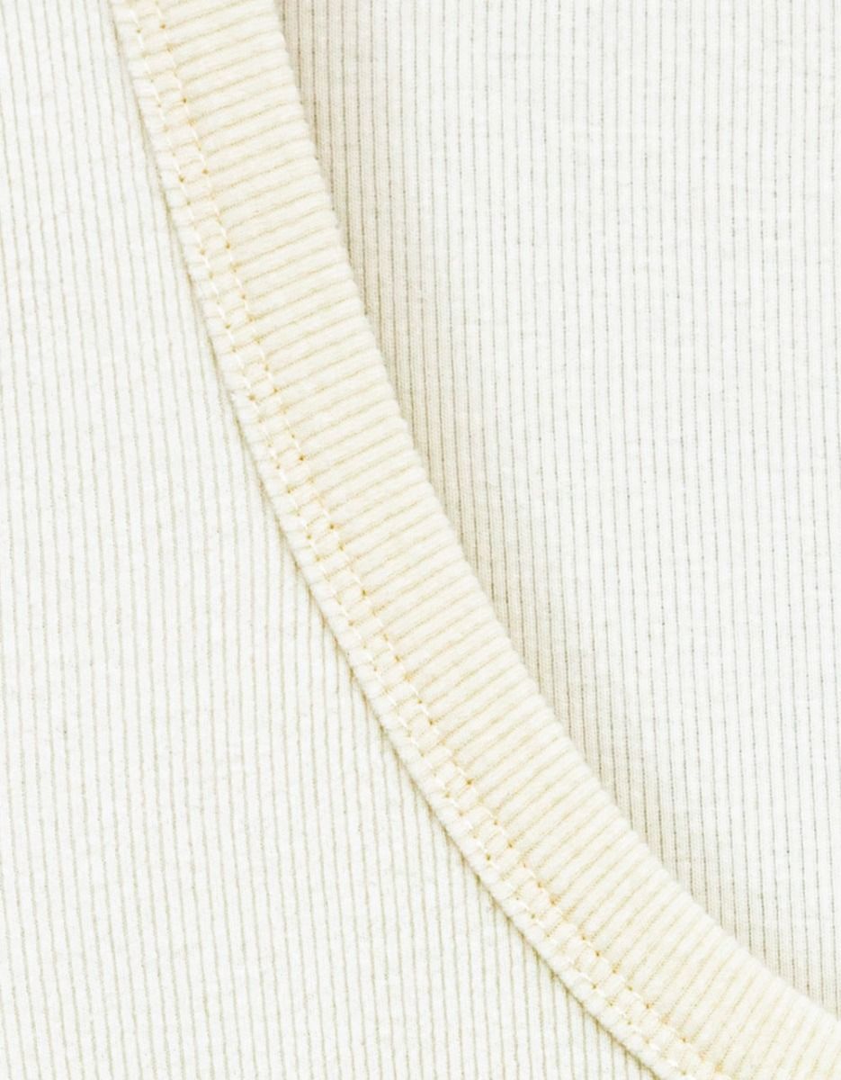 Becca Scoop Tee in Ivory_3