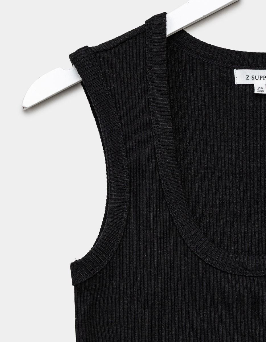 Black Leisurely Tank_1