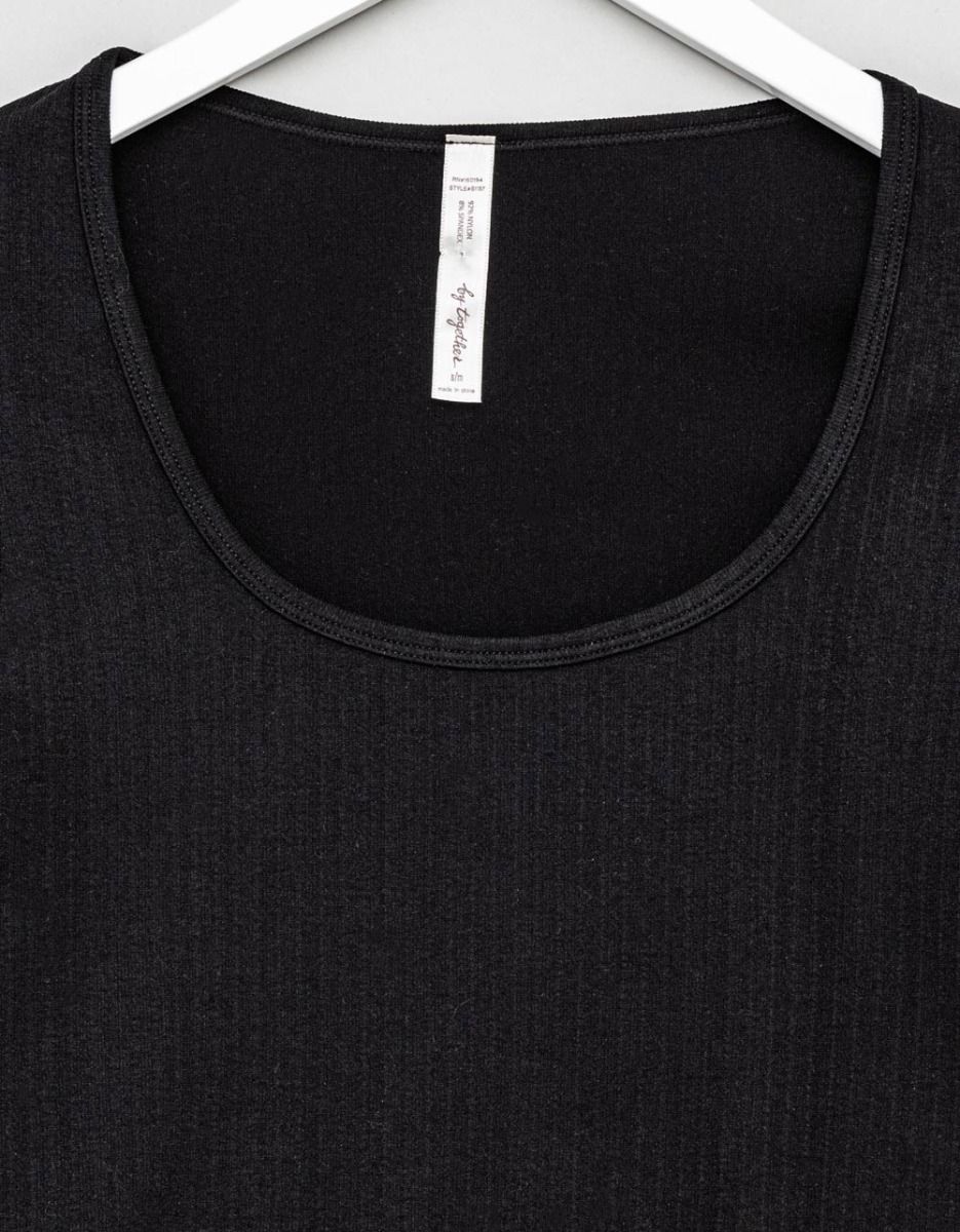 Black Ribbed Scoop Tee_2