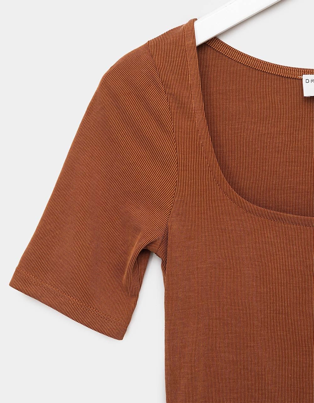 Briar Square Neck Tee in Mocha_1