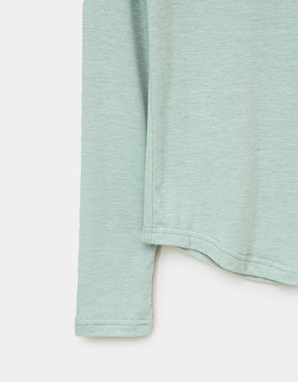 Celena Turtleneck in Green_3