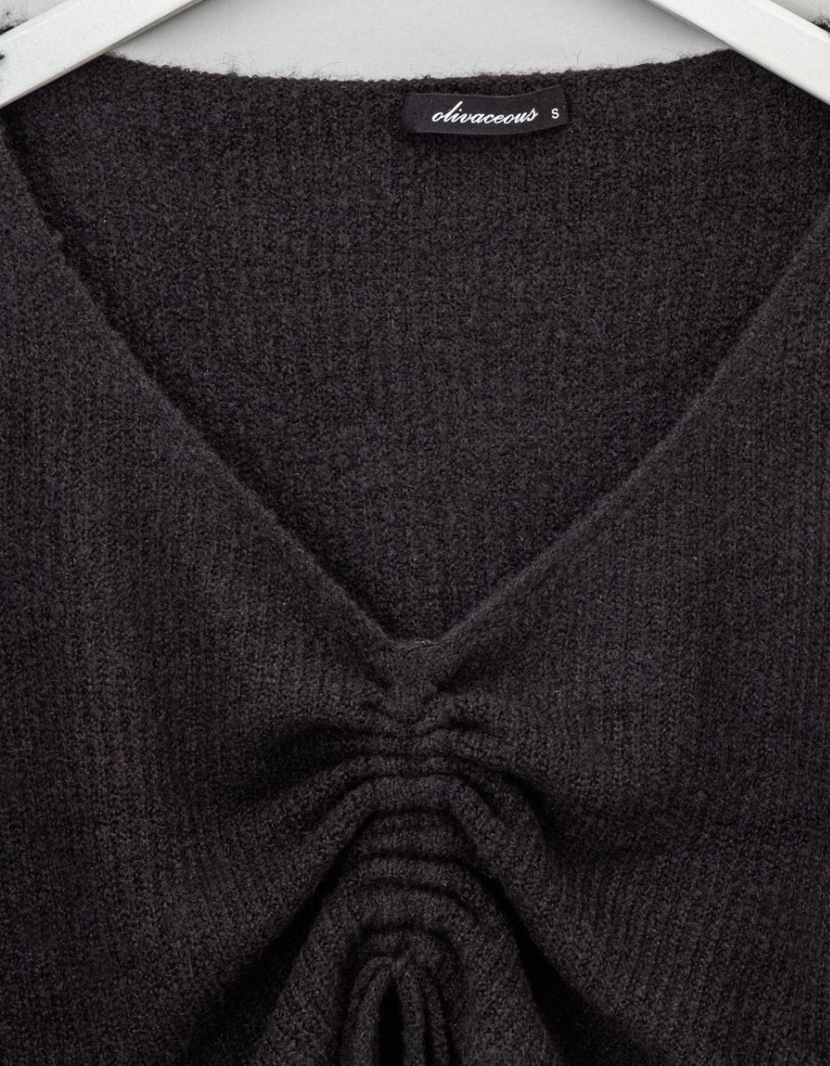 Cinch Sweater in Black_3