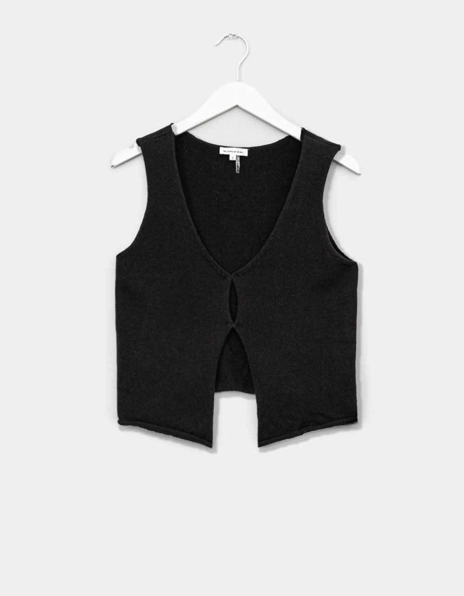 Colby Split Top in Black_0