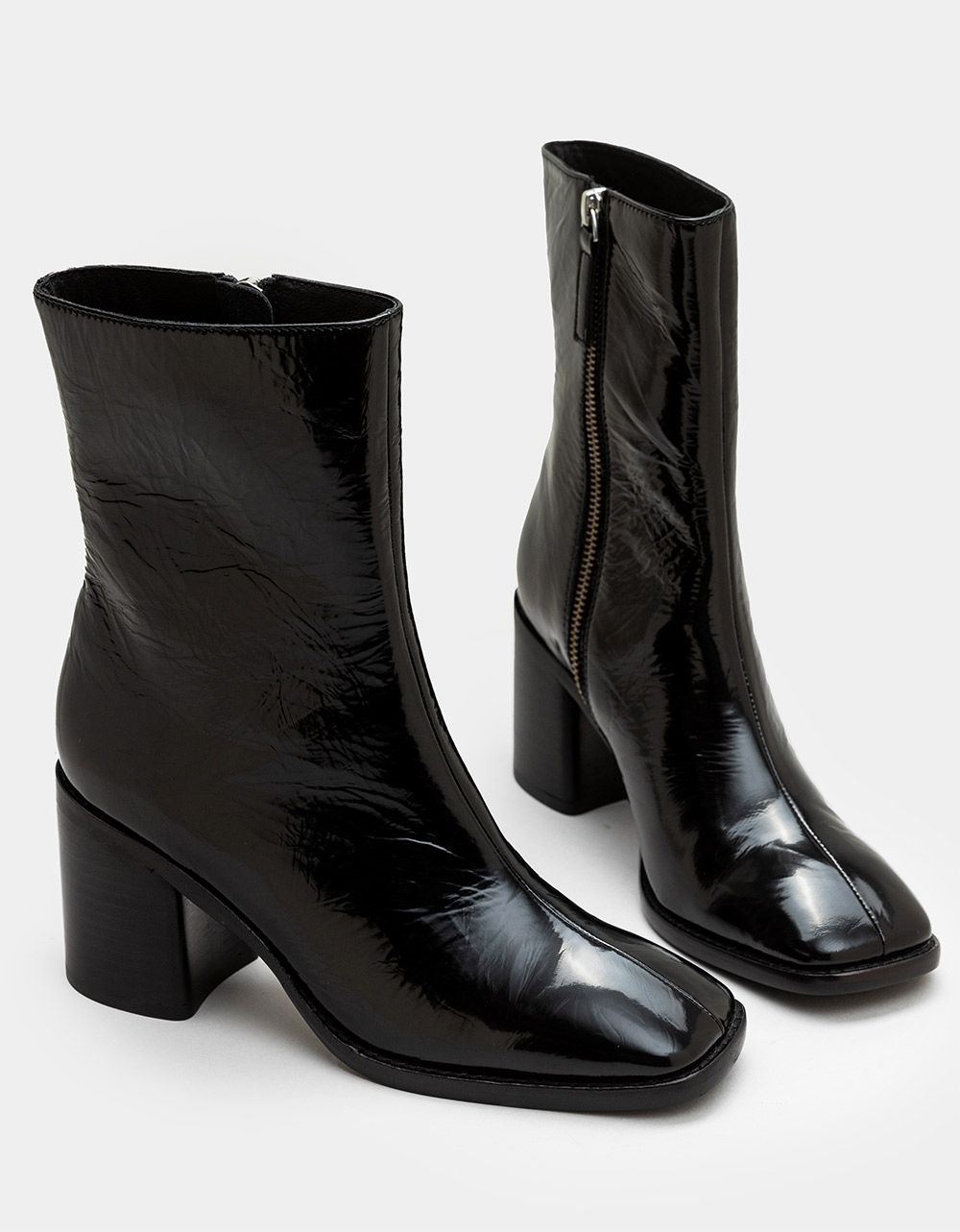 Contour Boot in Black_1