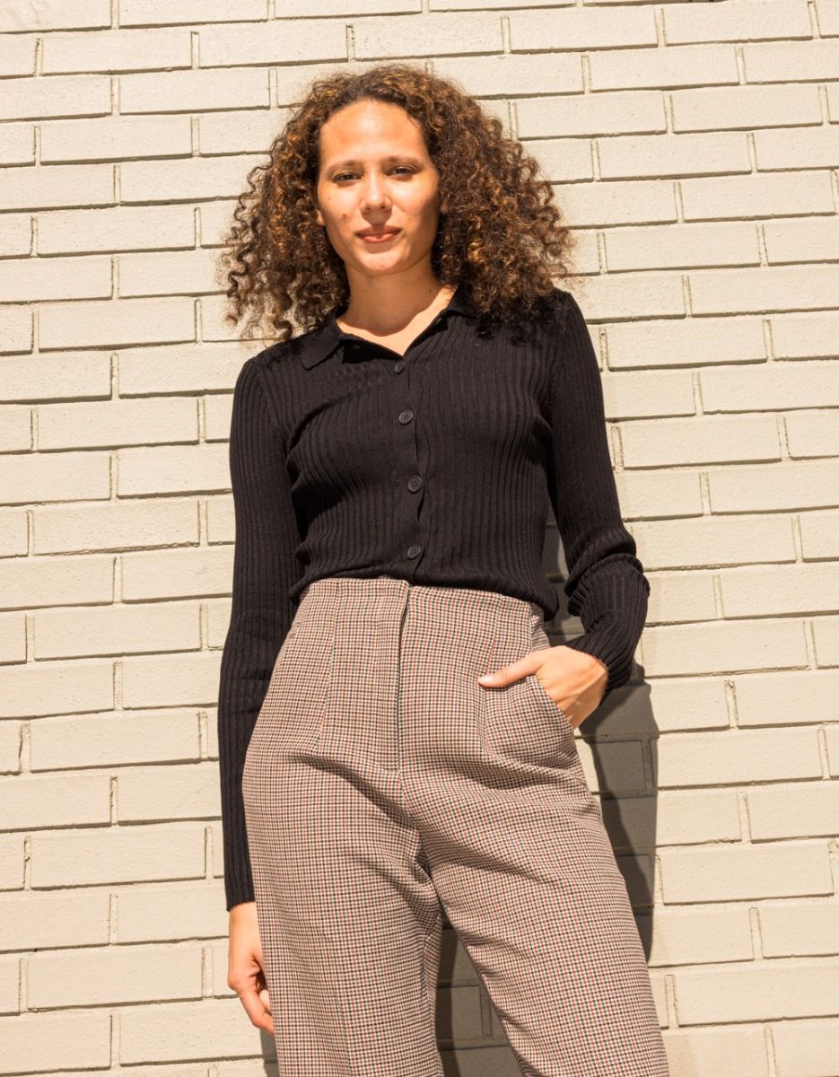 Cora Button Knit in Noir_1