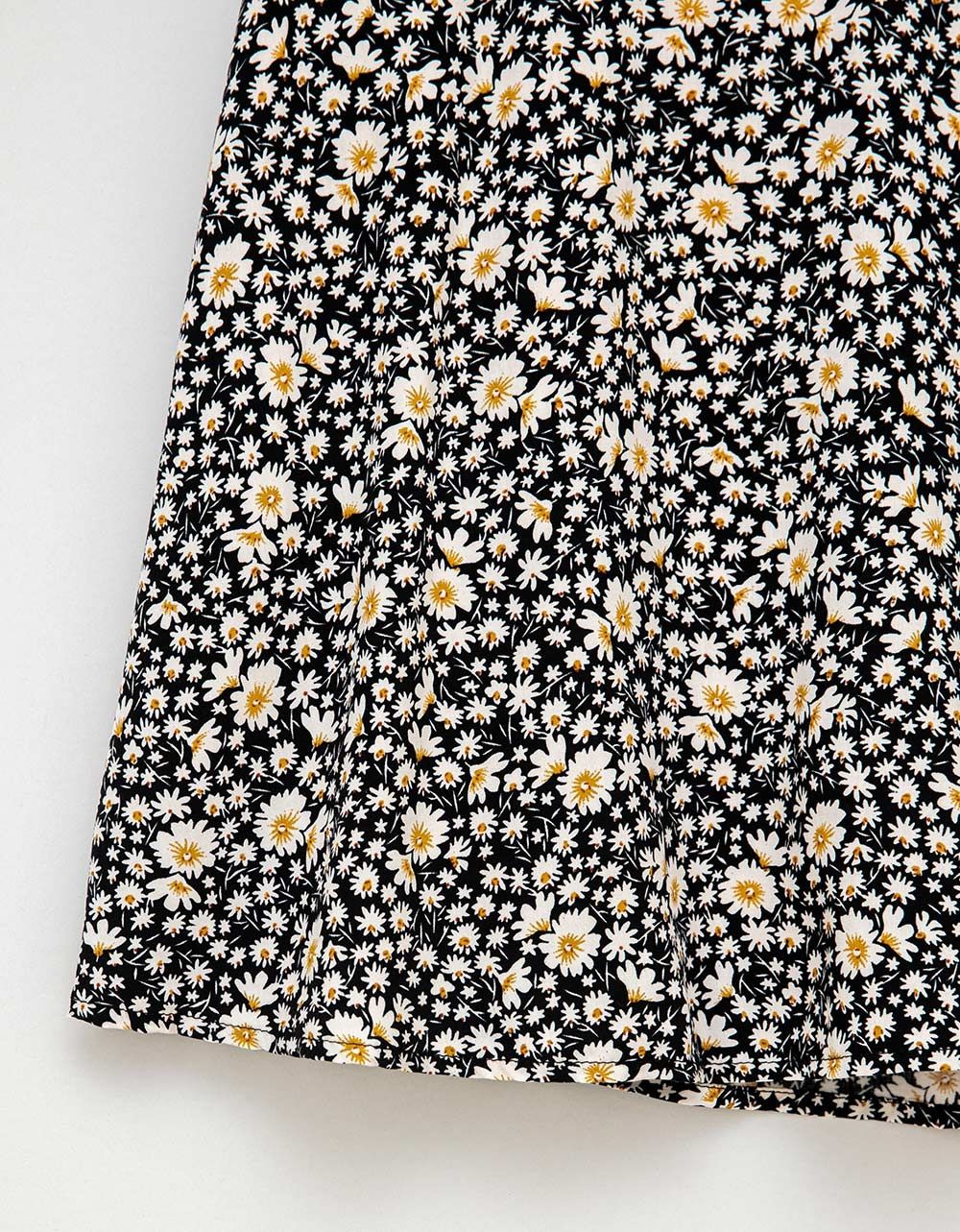 Daisy Garden Mini Skirt_2