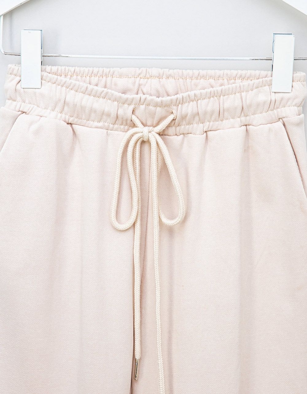 Dani Jogger in Stone_1