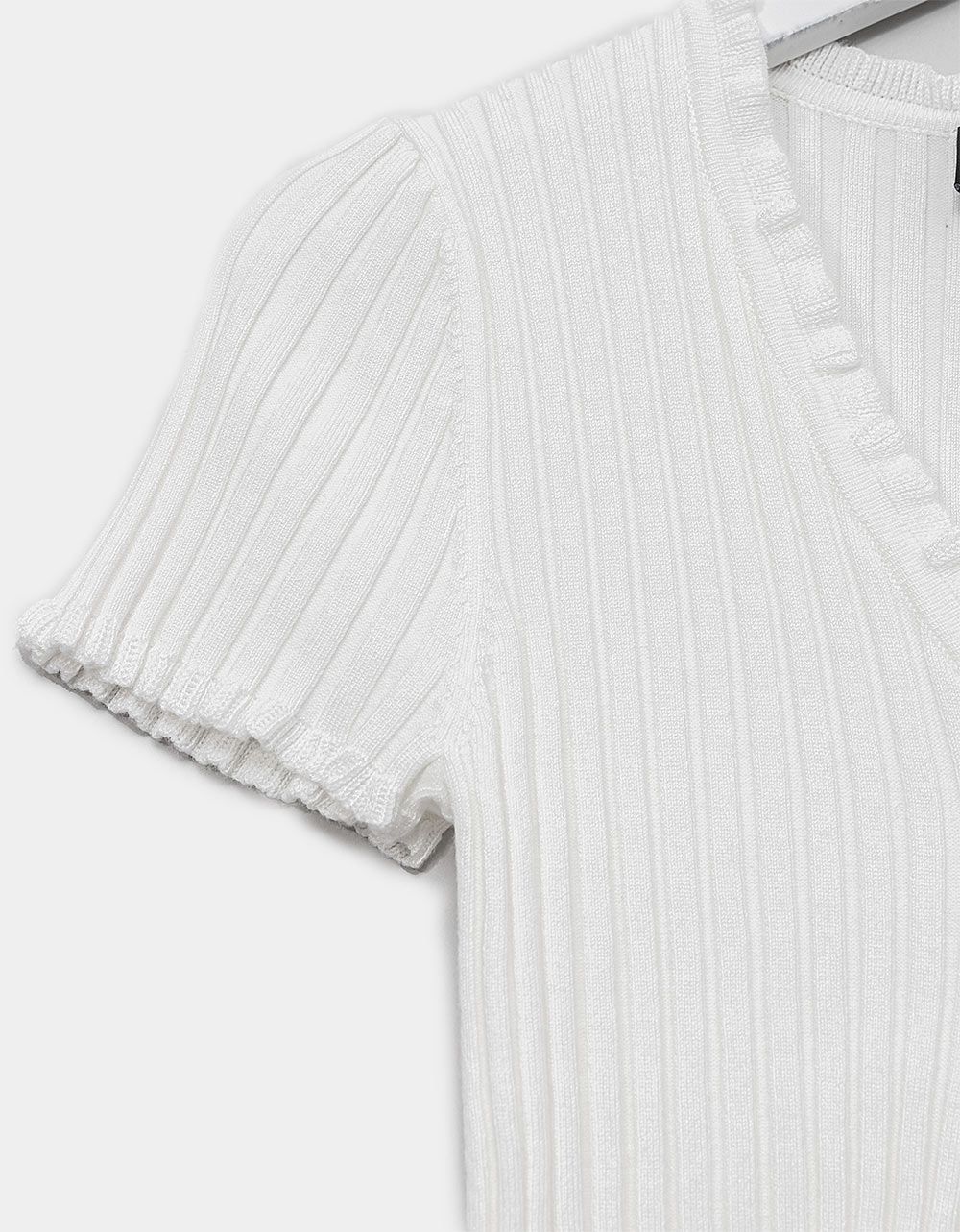 Deuce Button Top in White_3