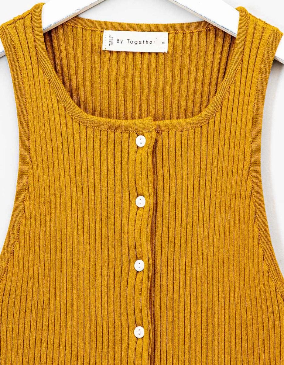 Dora Button Knit_2