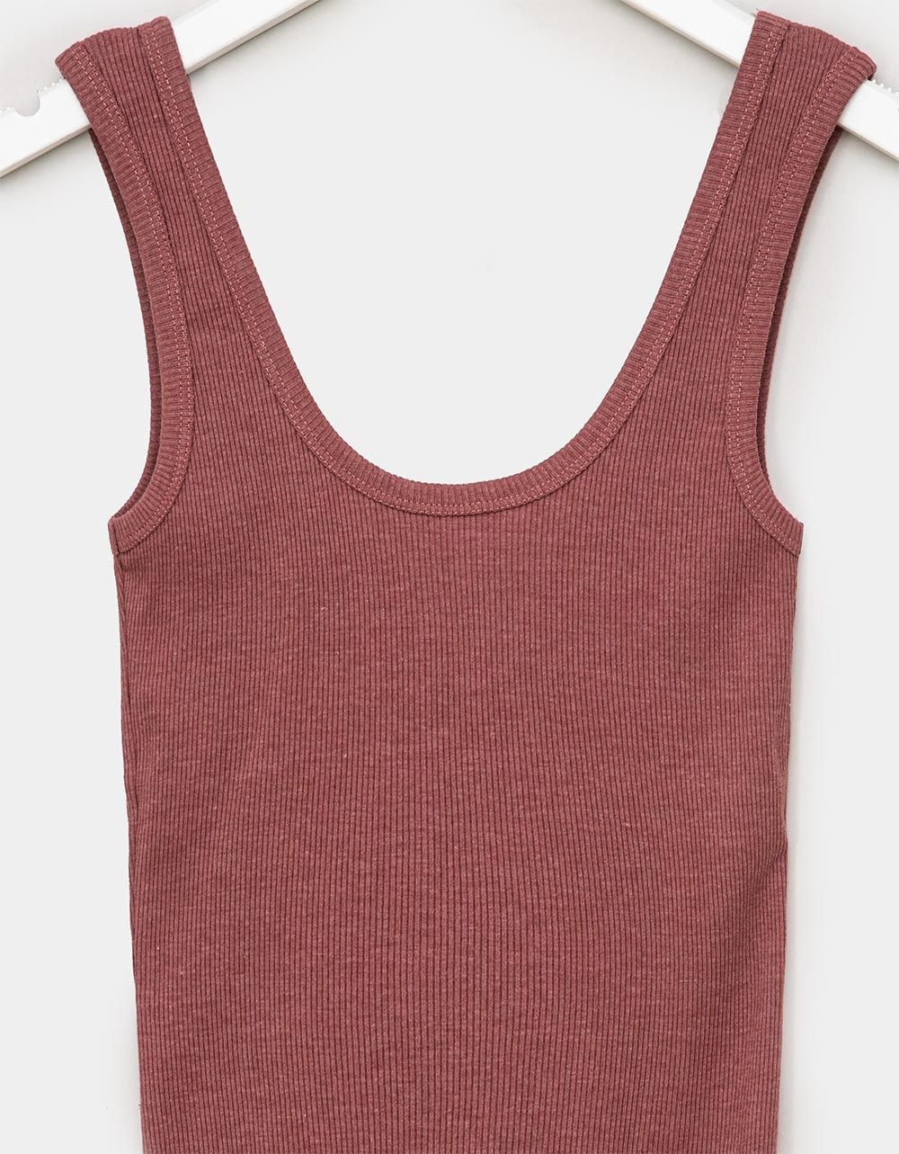 Echo Rib Tank in Burgundy_1
