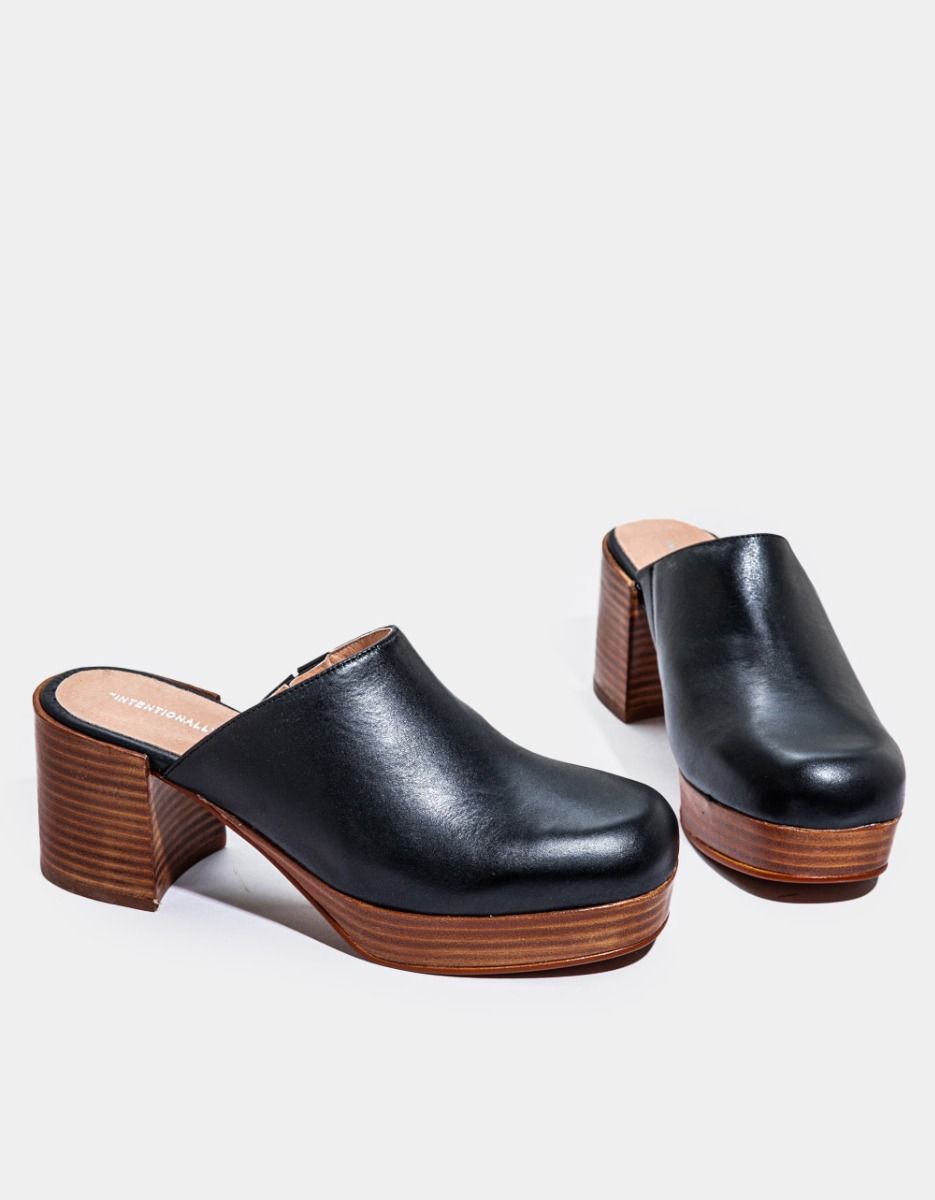 Facts Clog in Black_3