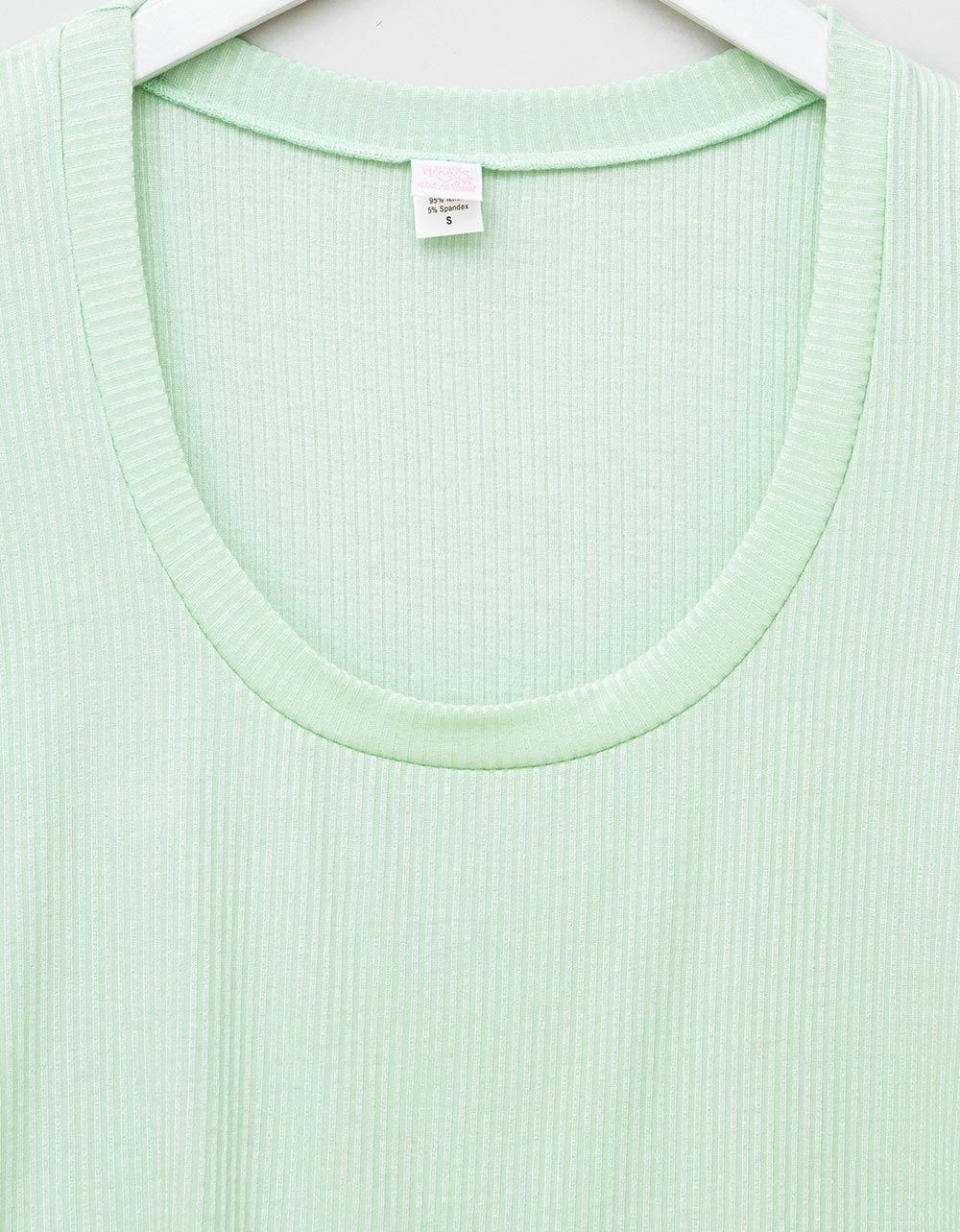 Feather Weight Baby Tee in Mint_2